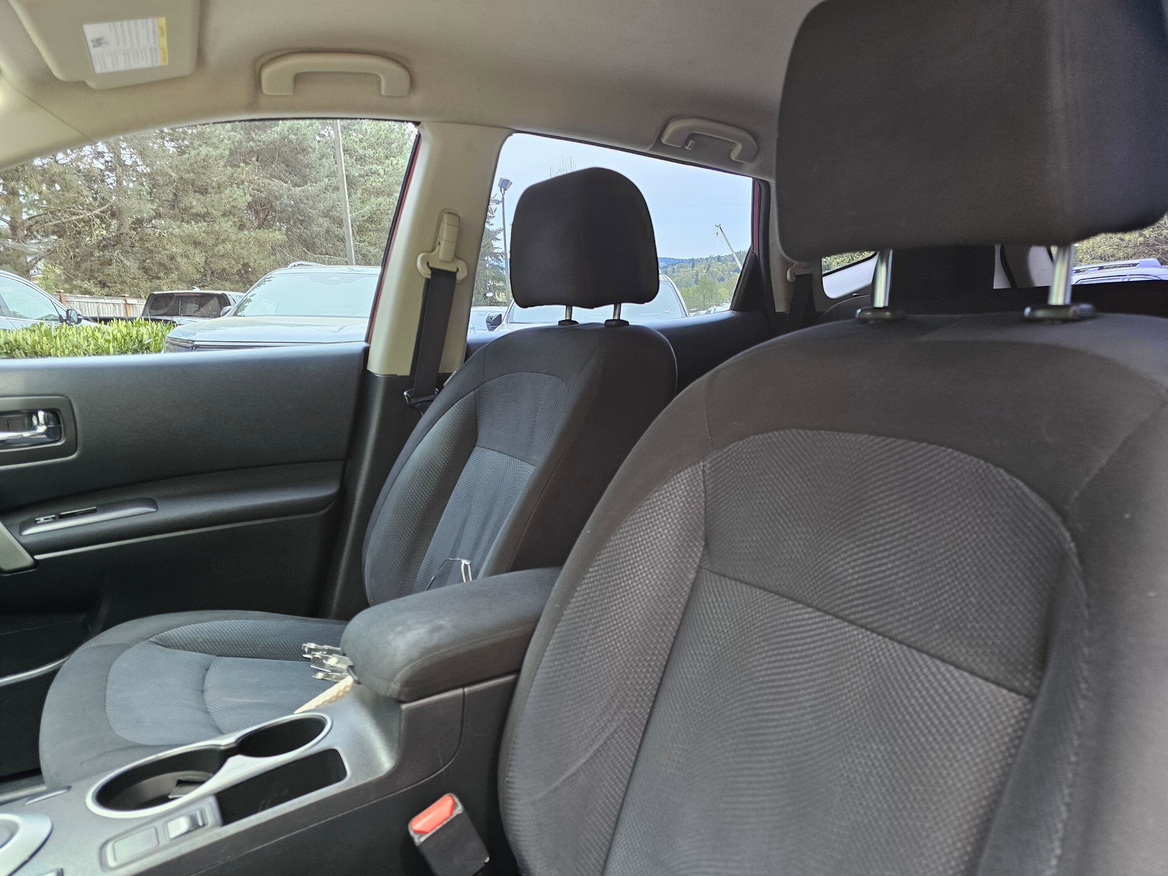 2014 Nissan Rogue Select S