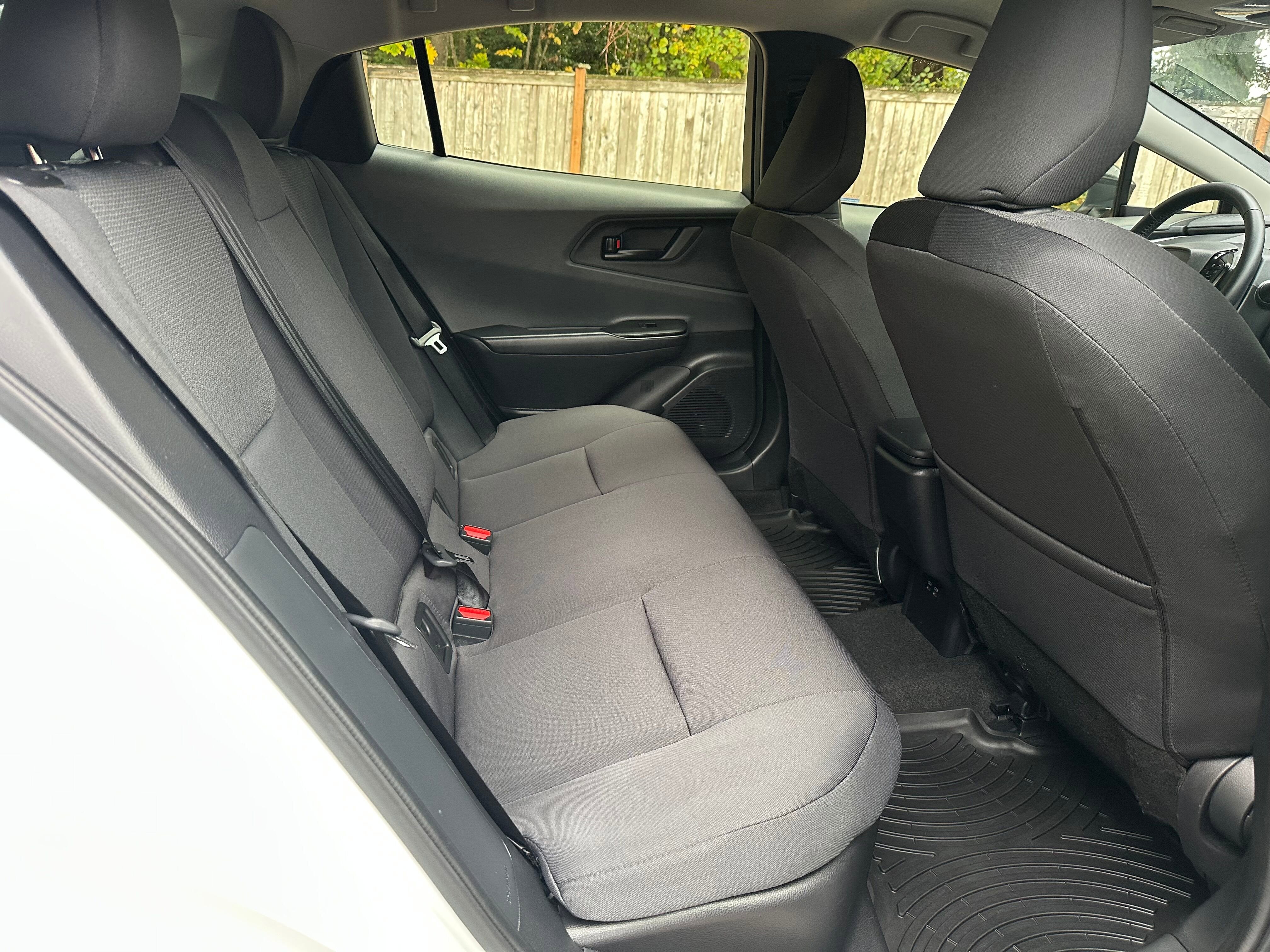 2023 Toyota Prius LE