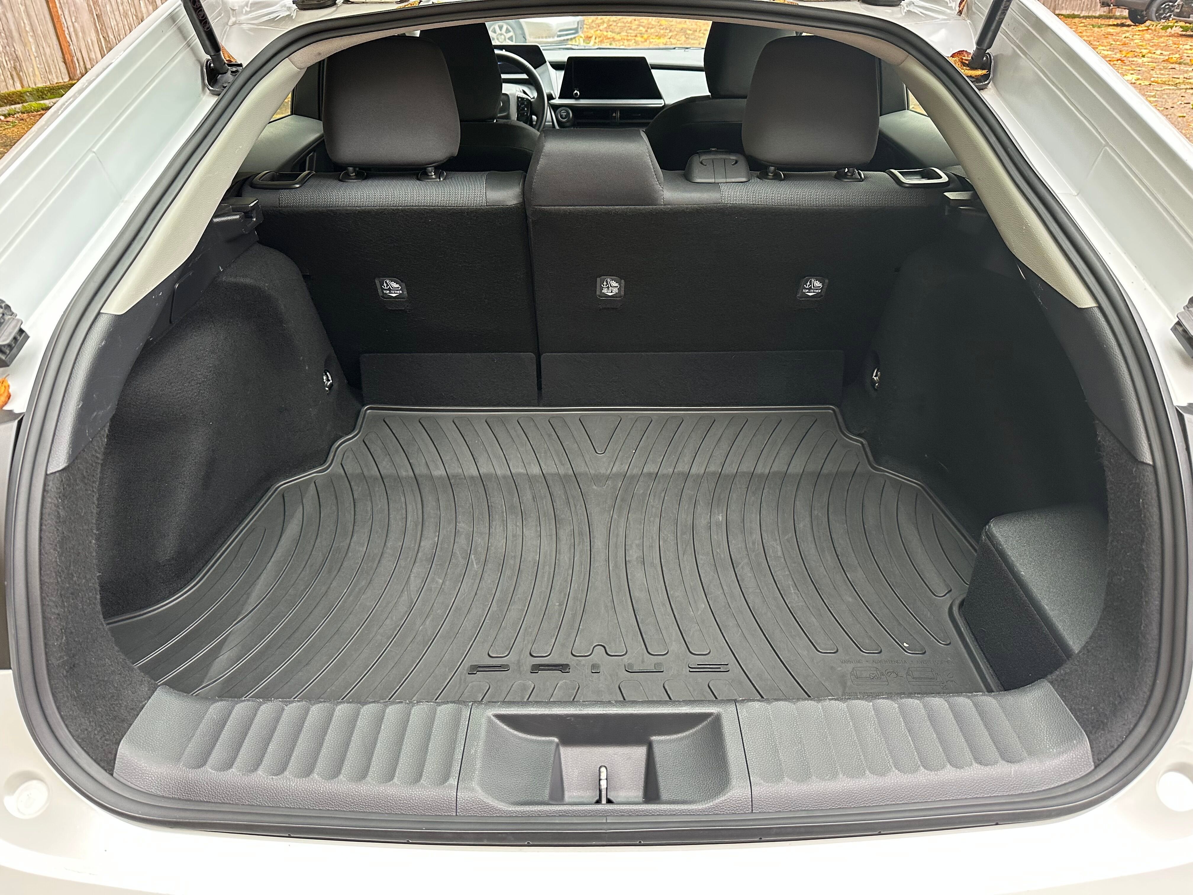 2023 Toyota Prius LE