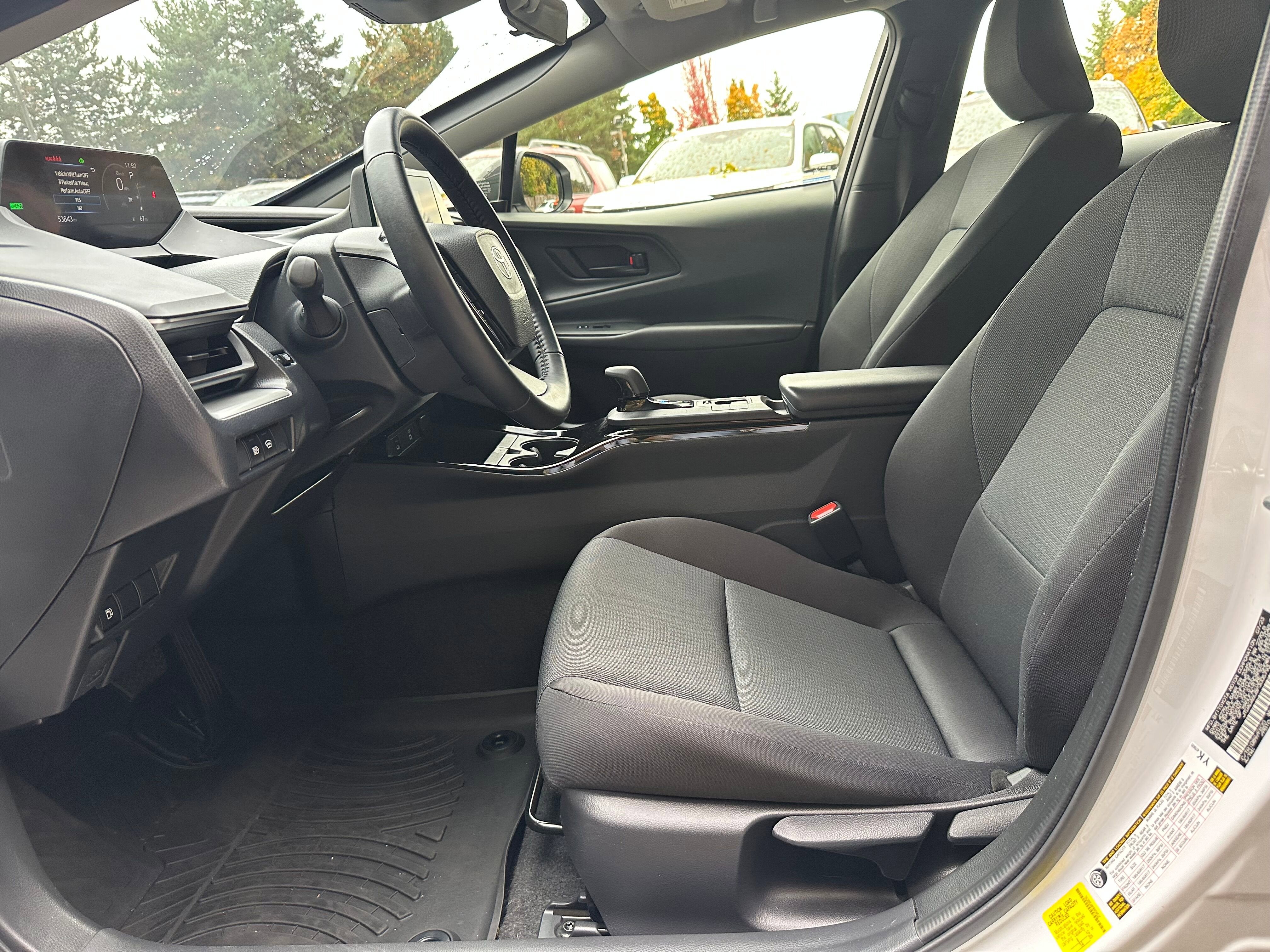 2023 Toyota Prius LE