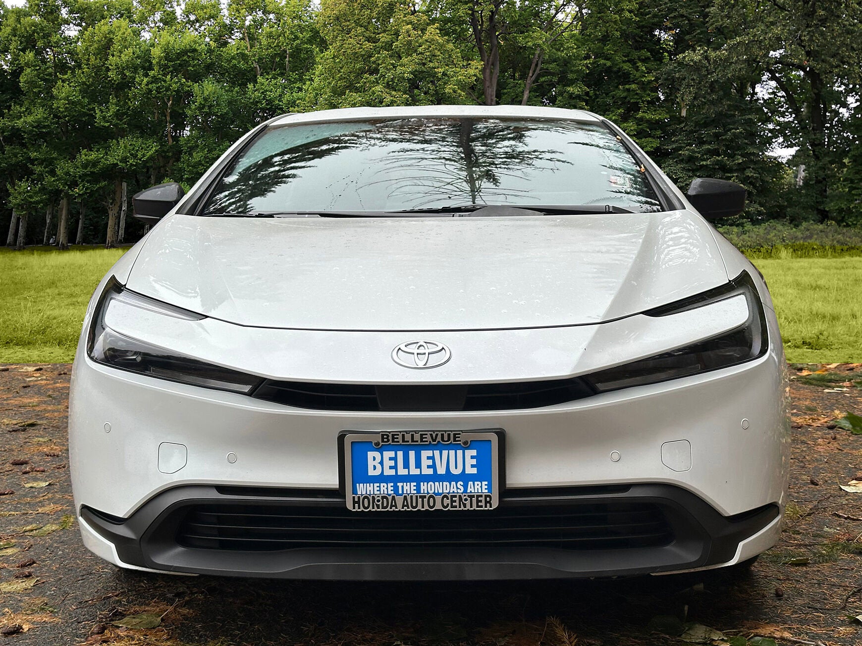 2023 Toyota Prius LE