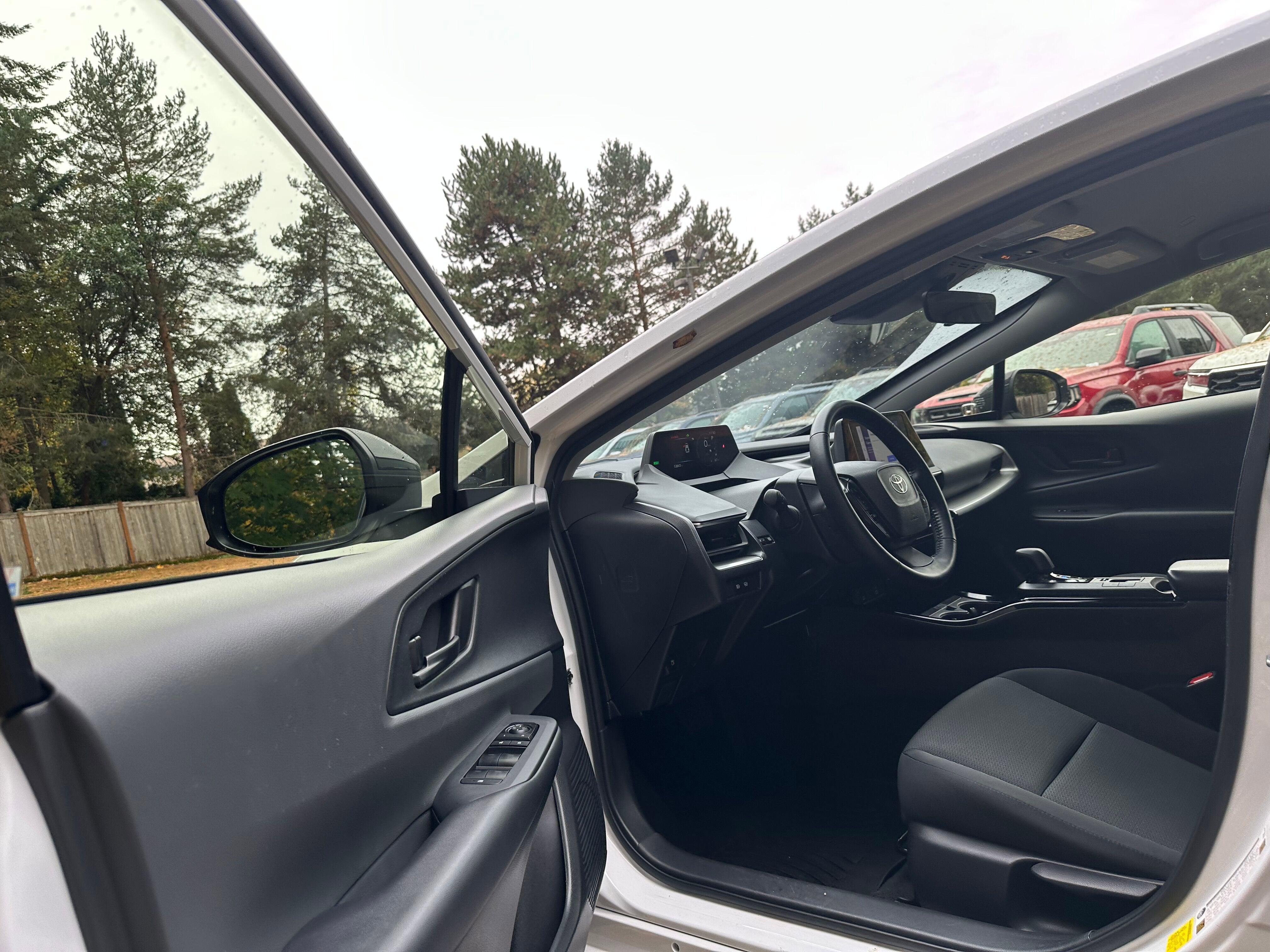 2023 Toyota Prius LE