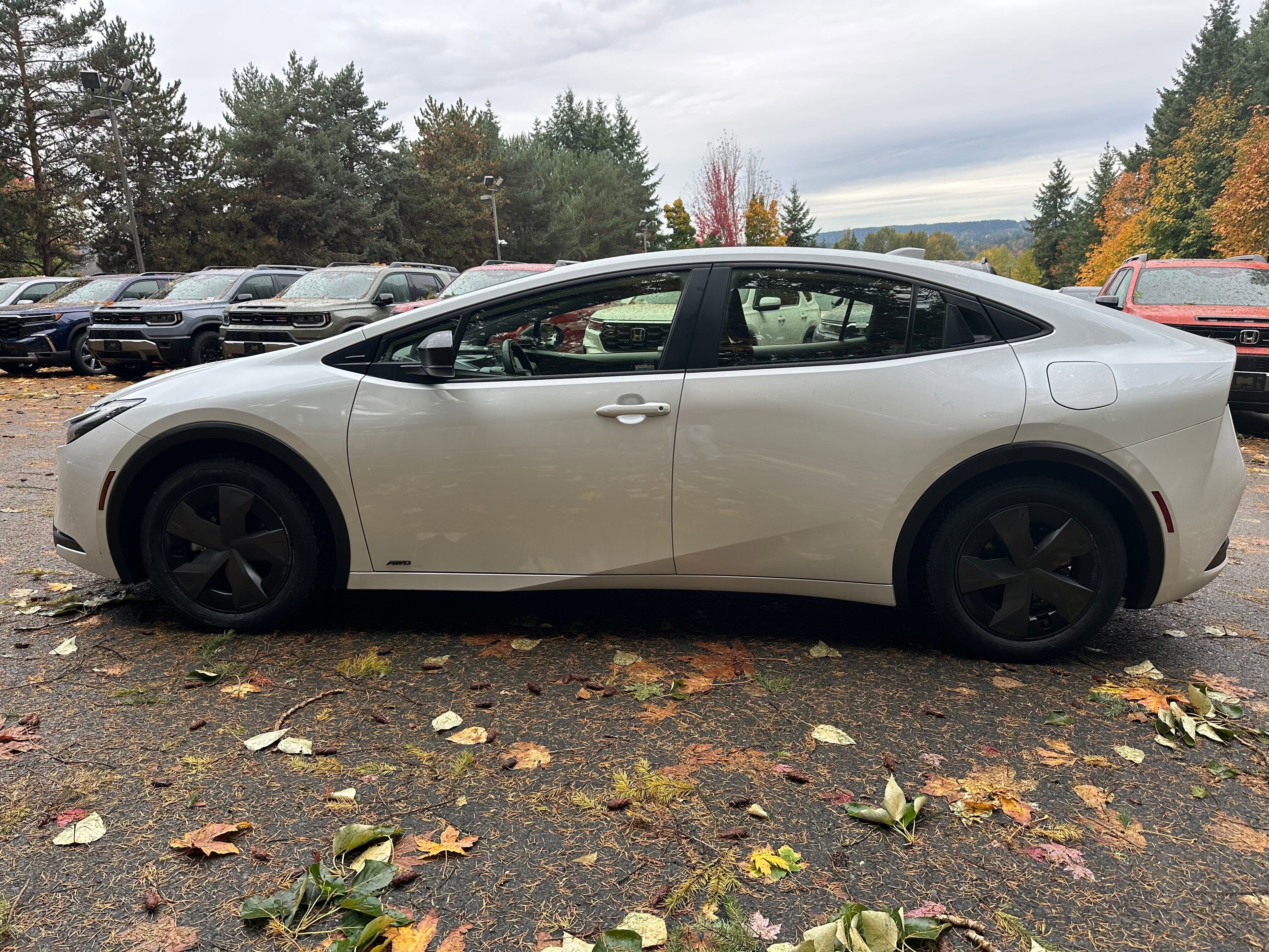 2023 Toyota Prius LE