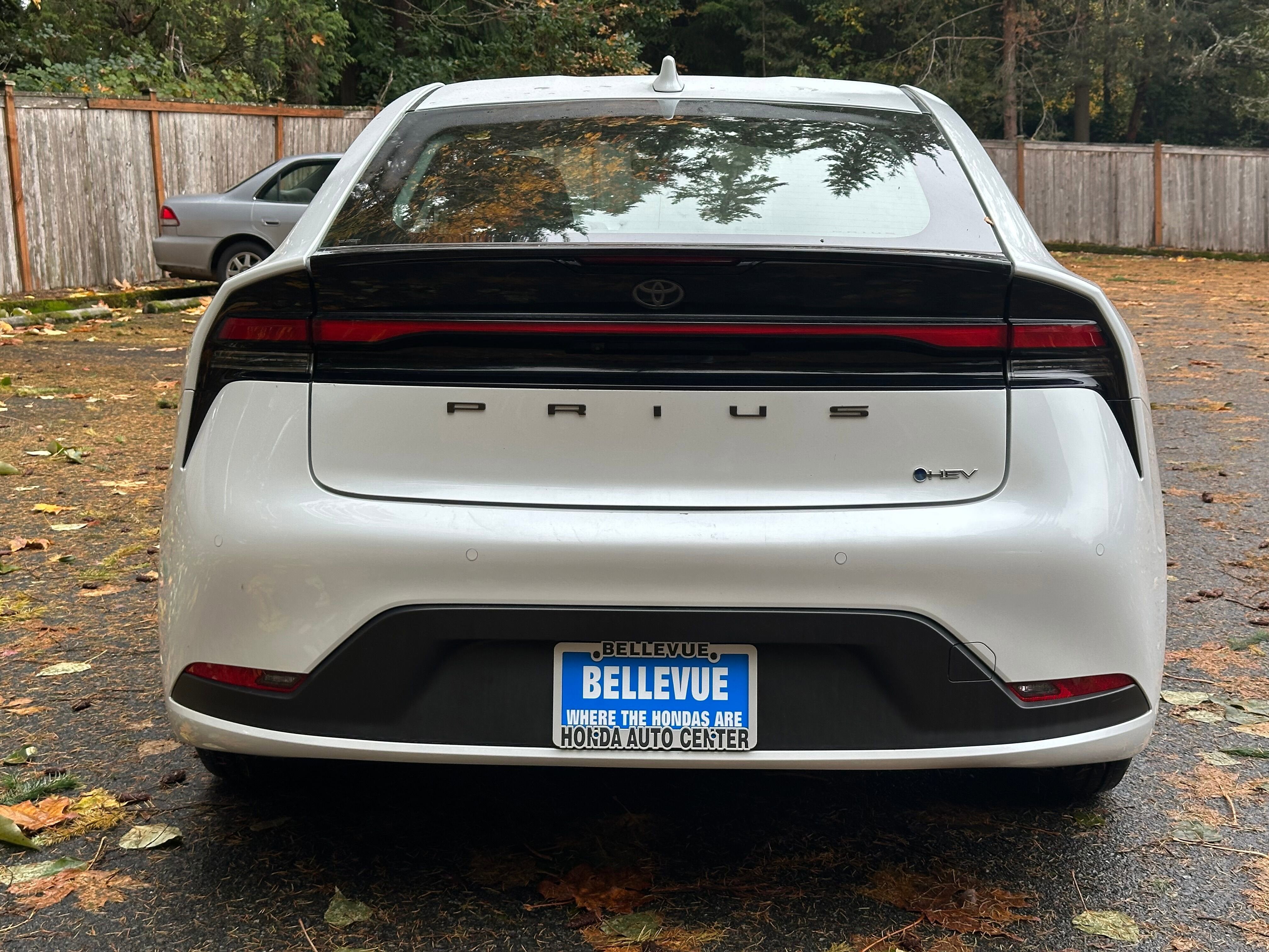 2023 Toyota Prius LE