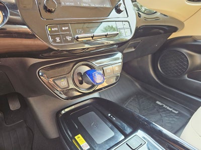 2019 Toyota Prius XLE