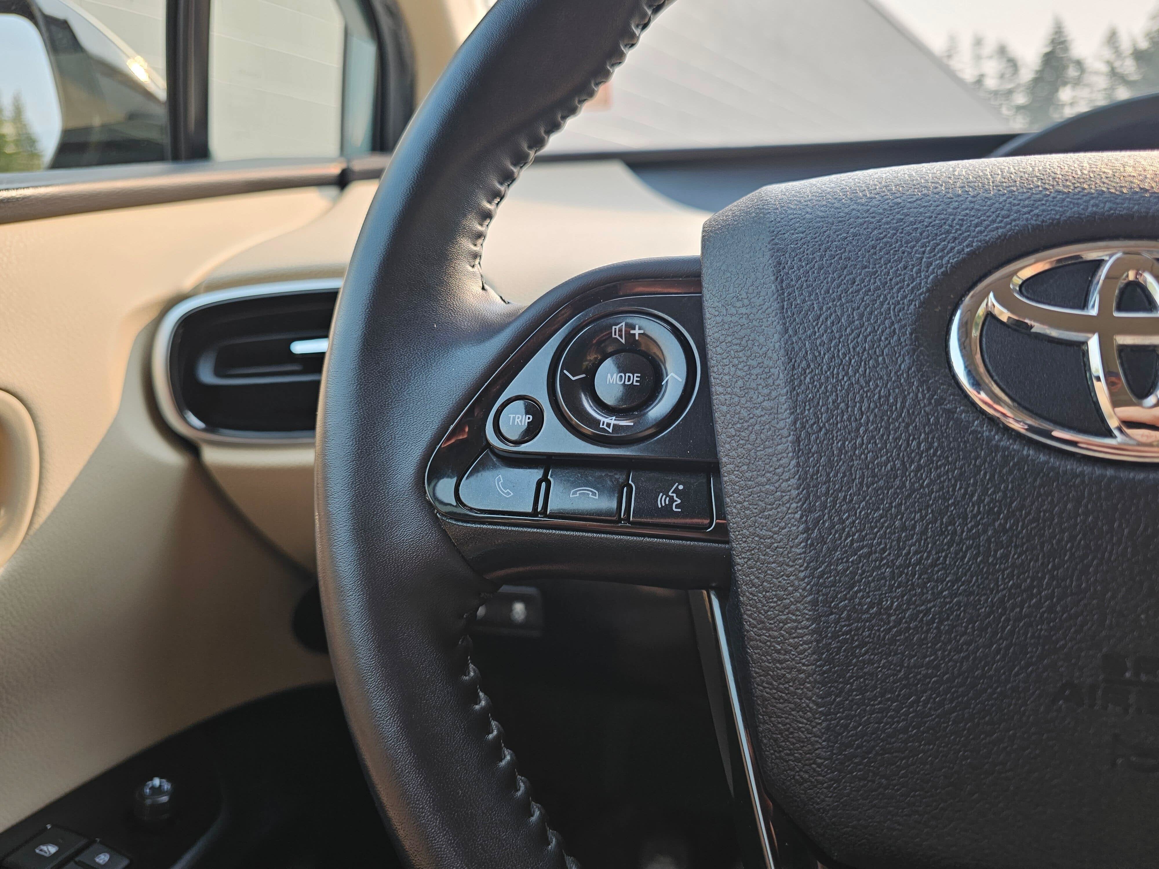 2019 Toyota Prius XLE