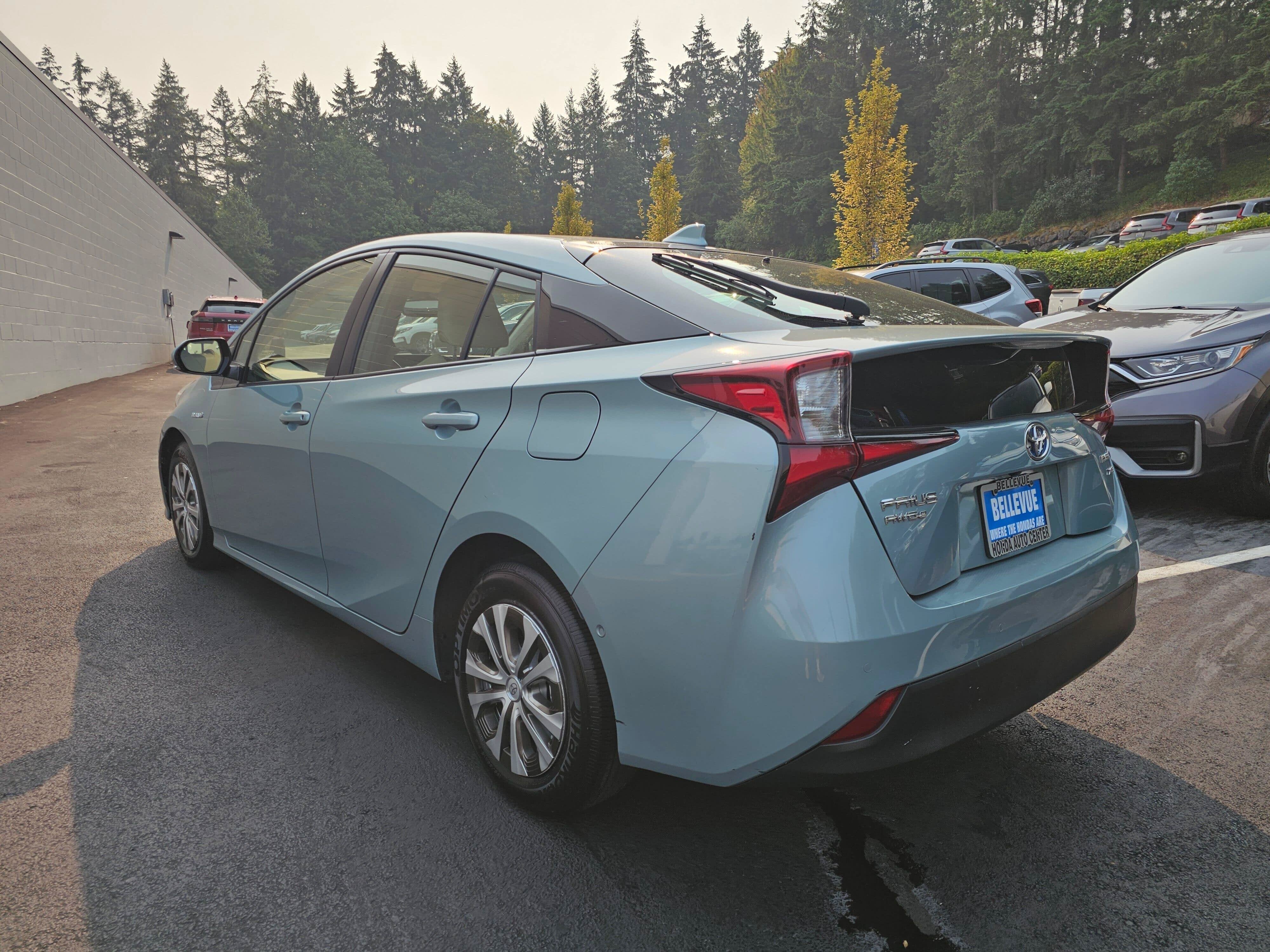 2019 Toyota Prius XLE