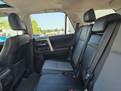 2022 Toyota 4Runner SR5 Premium