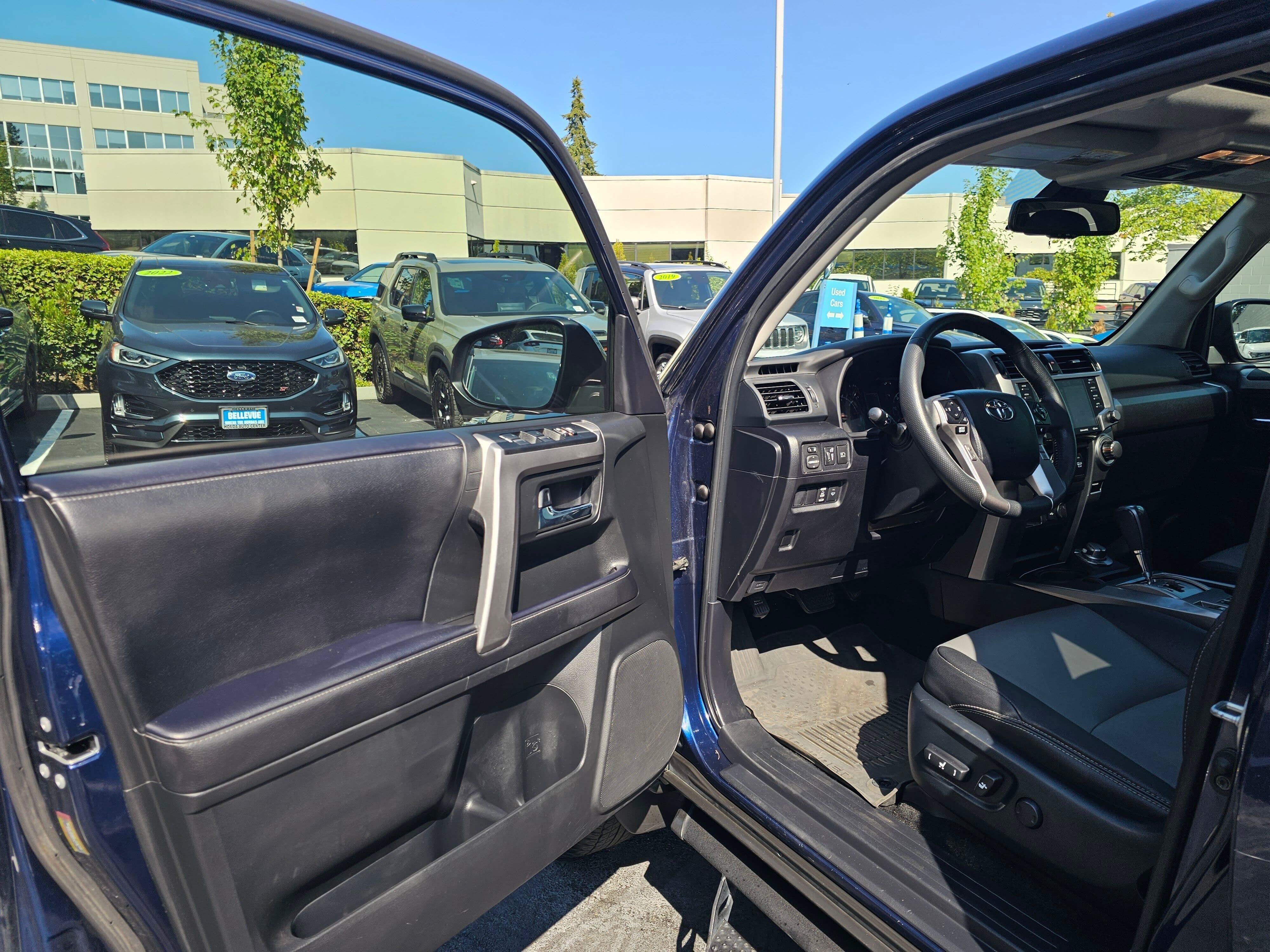 2022 Toyota 4Runner SR5 Premium