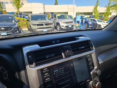 2022 Toyota 4Runner SR5 Premium