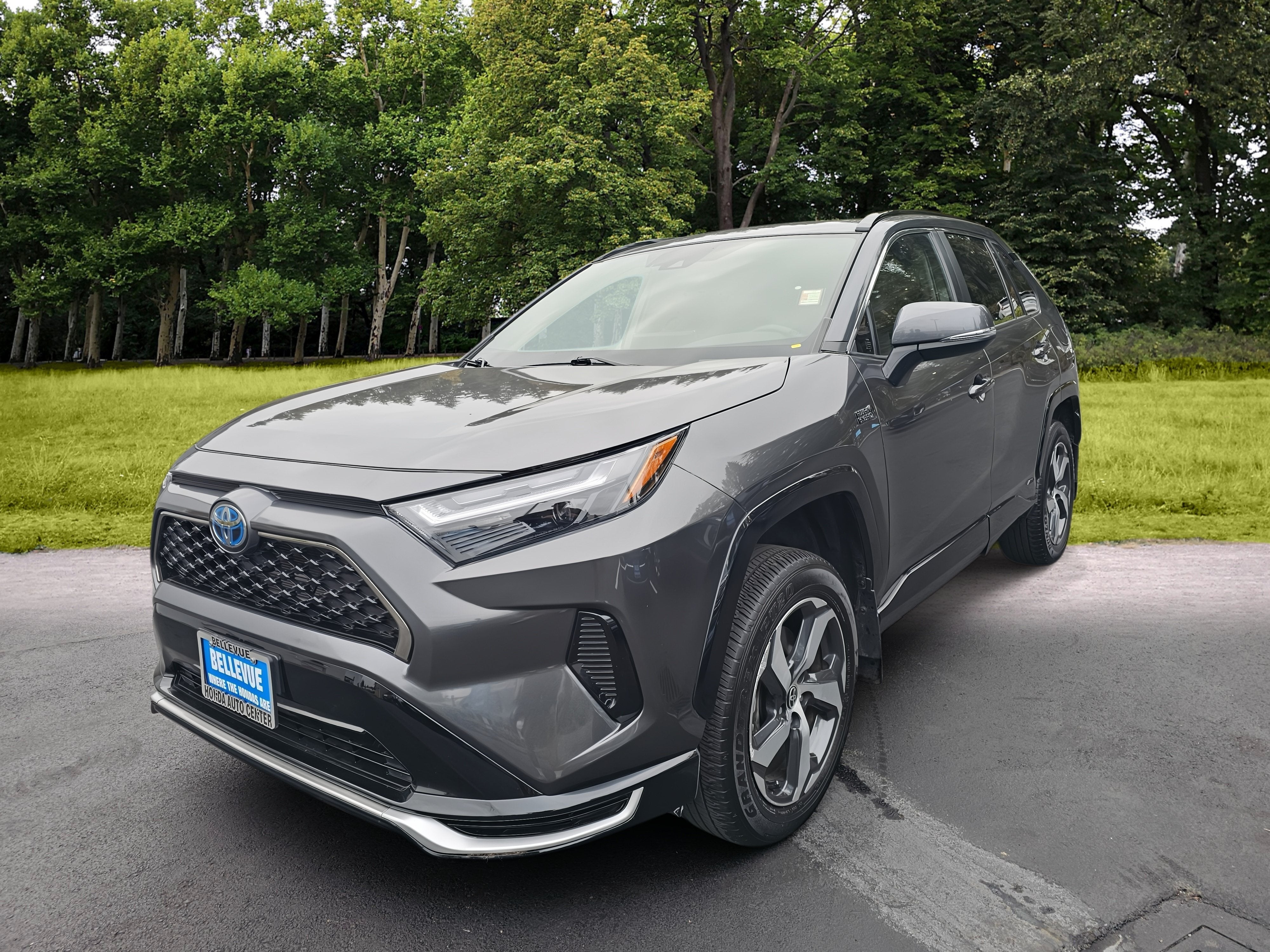 2023 Toyota RAV4 Prime SE