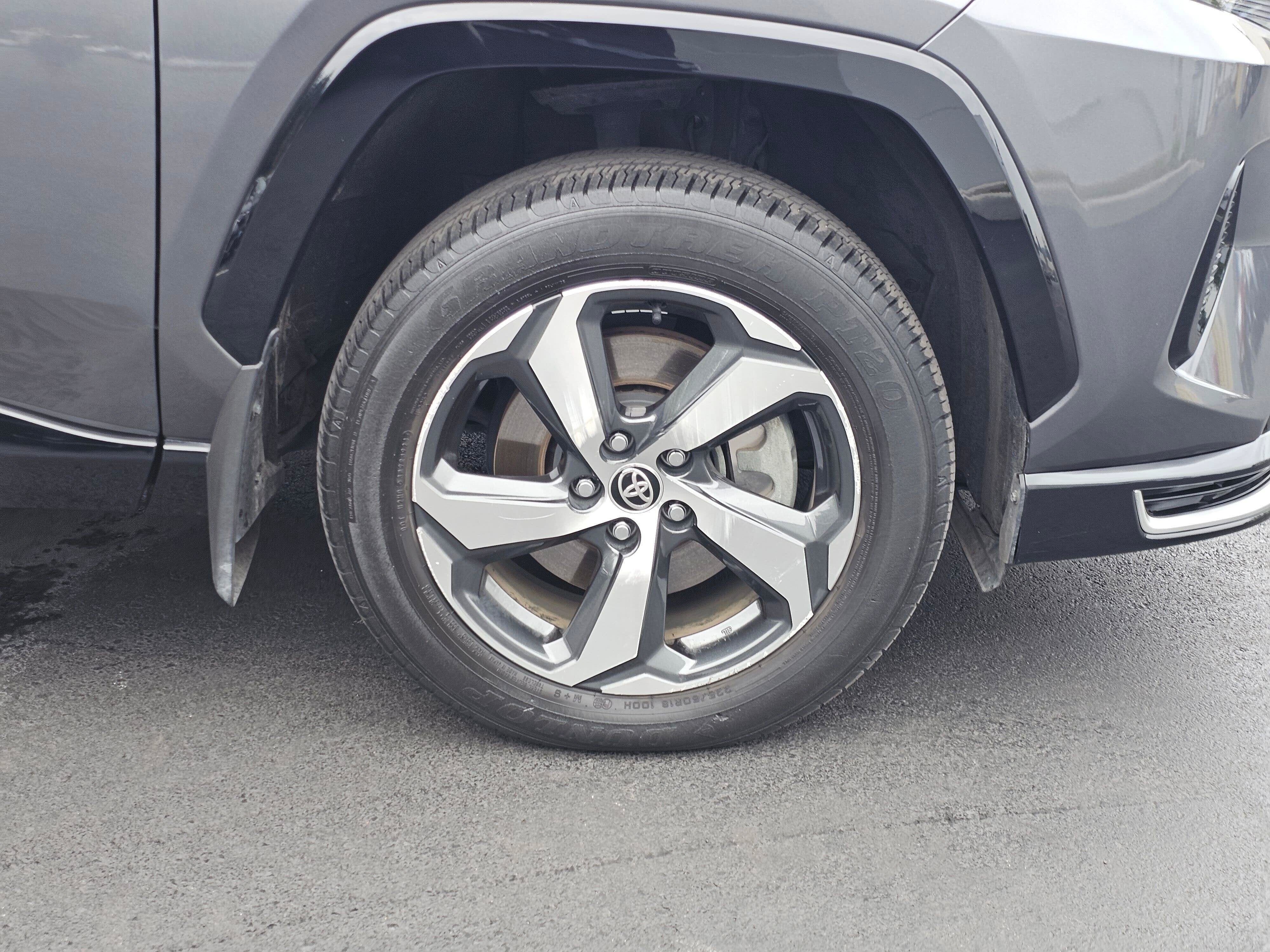 2023 Toyota RAV4 Prime SE