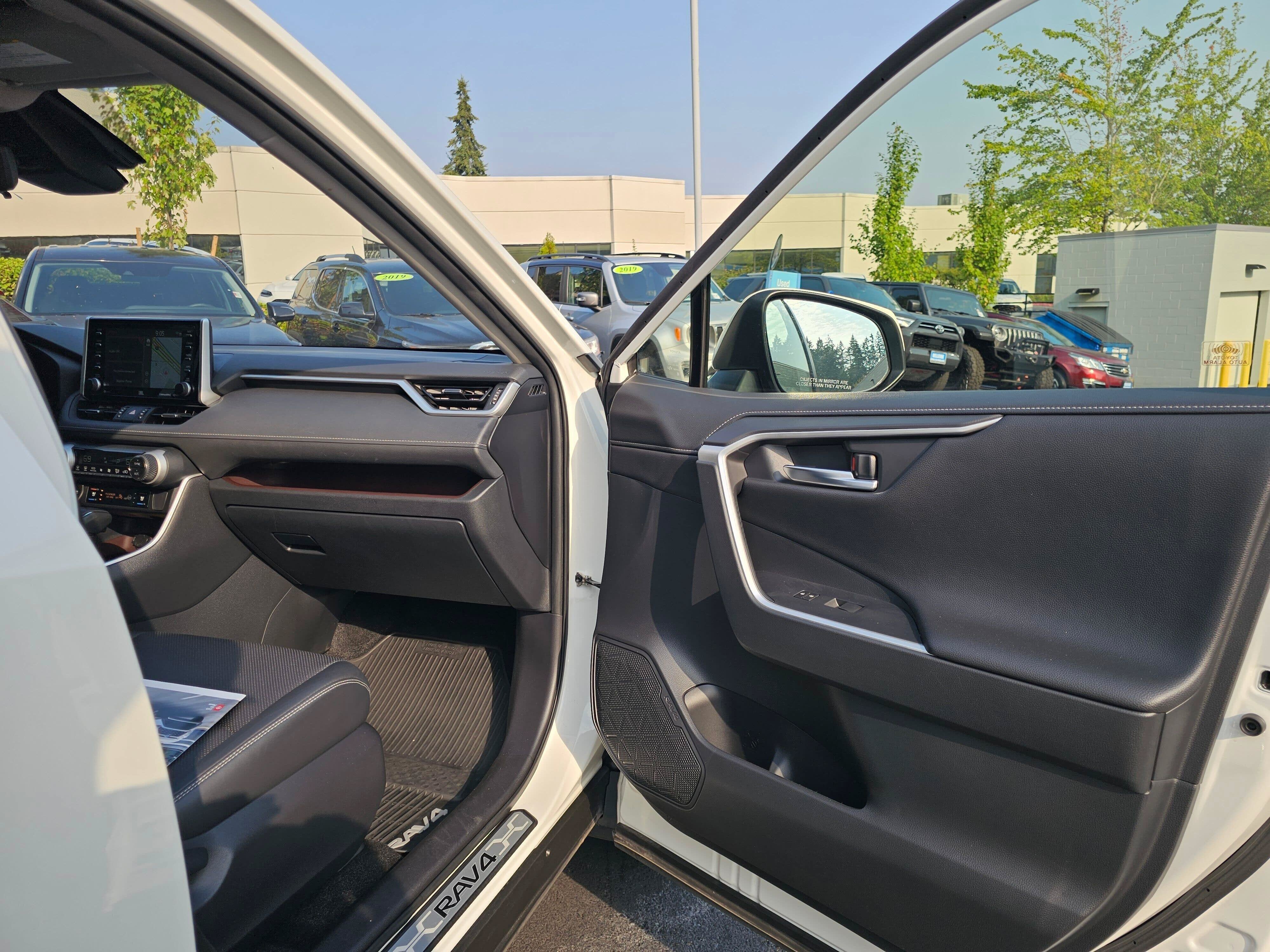 2020 Toyota RAV4 Hybrid Limited