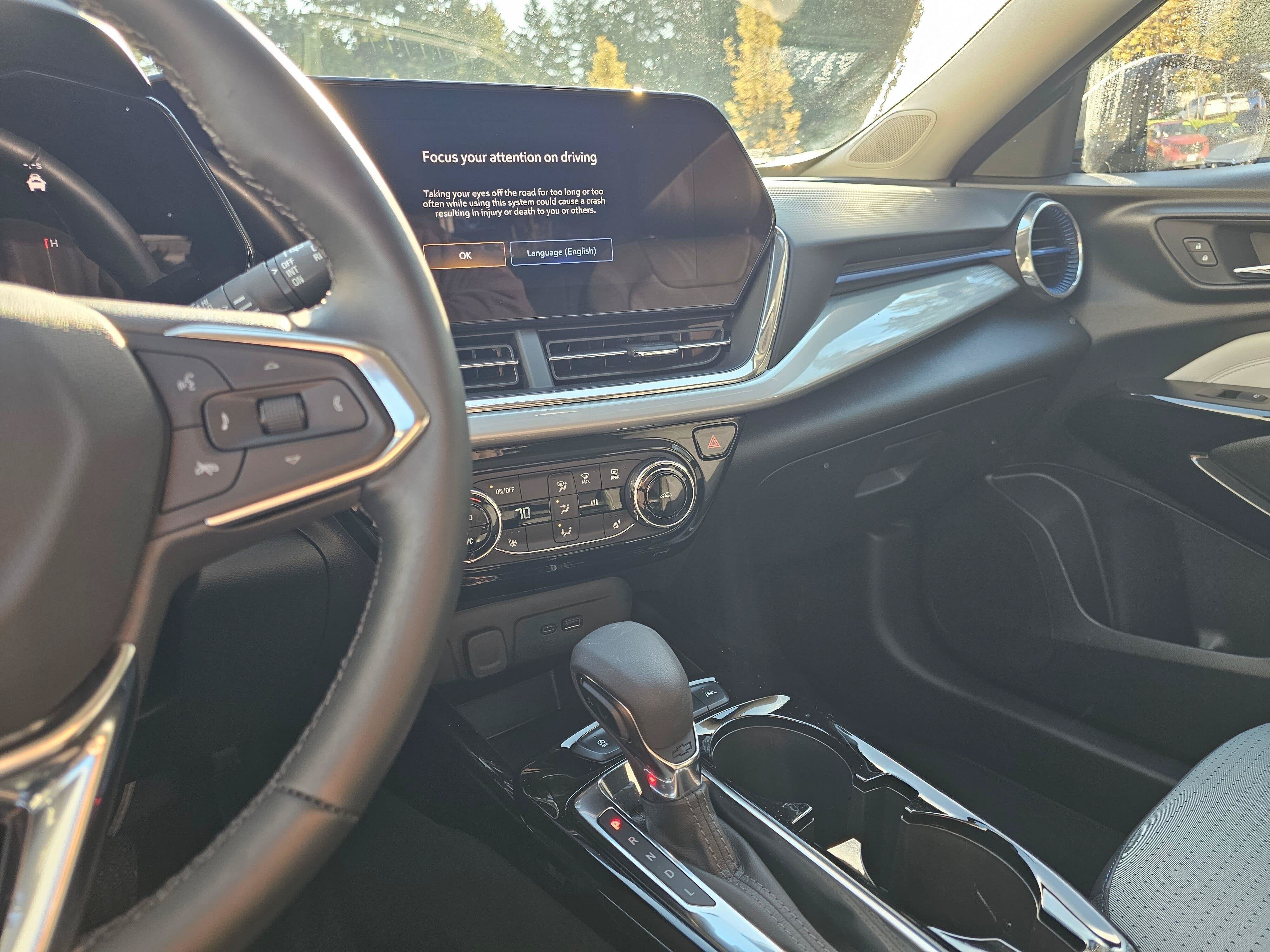 2025 Chevrolet Trax LT