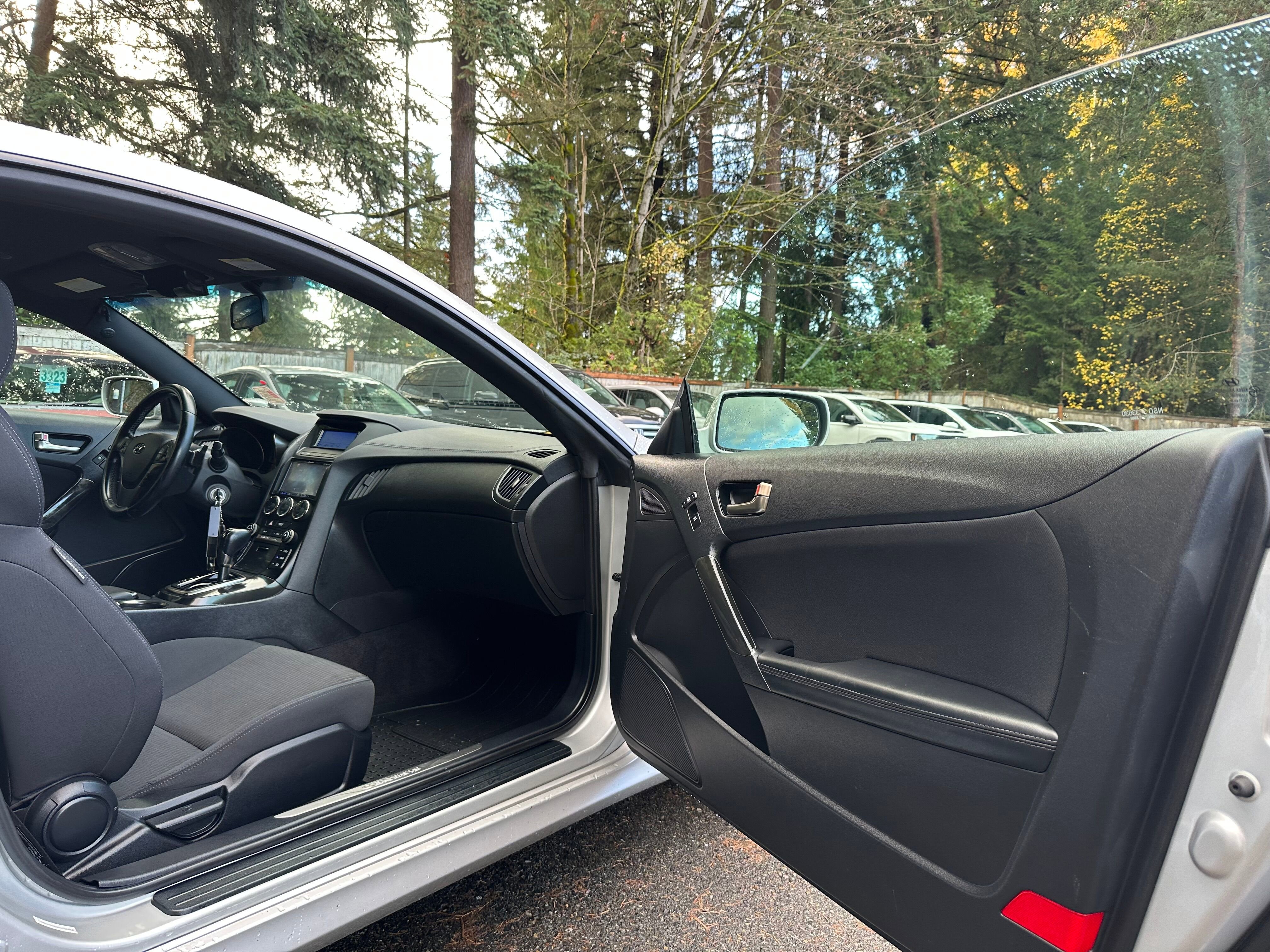 2013 Hyundai Genesis Coupe 2.0T