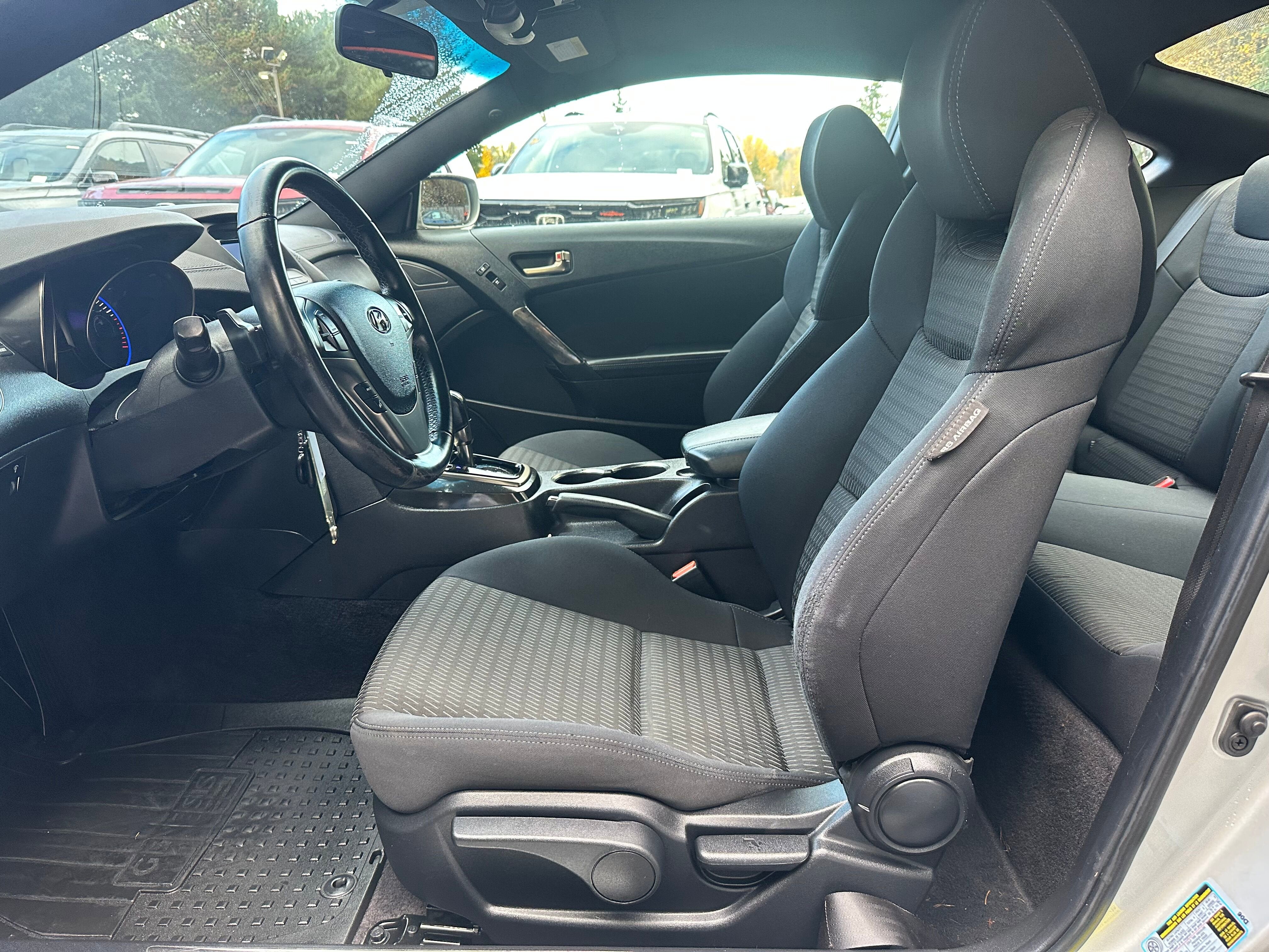 2013 Hyundai Genesis Coupe 2.0T