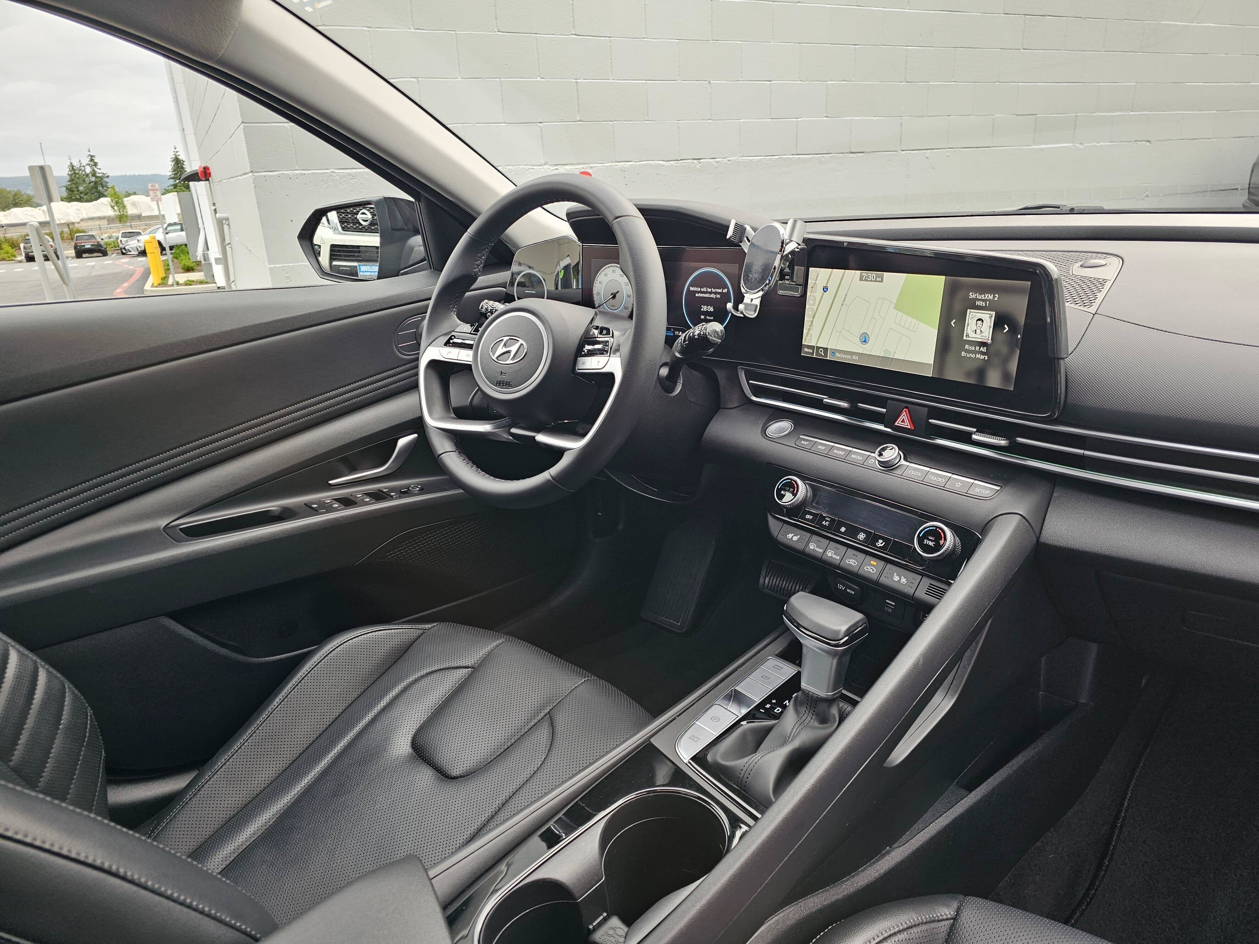 2023 Hyundai Elantra Hybrid Limited
