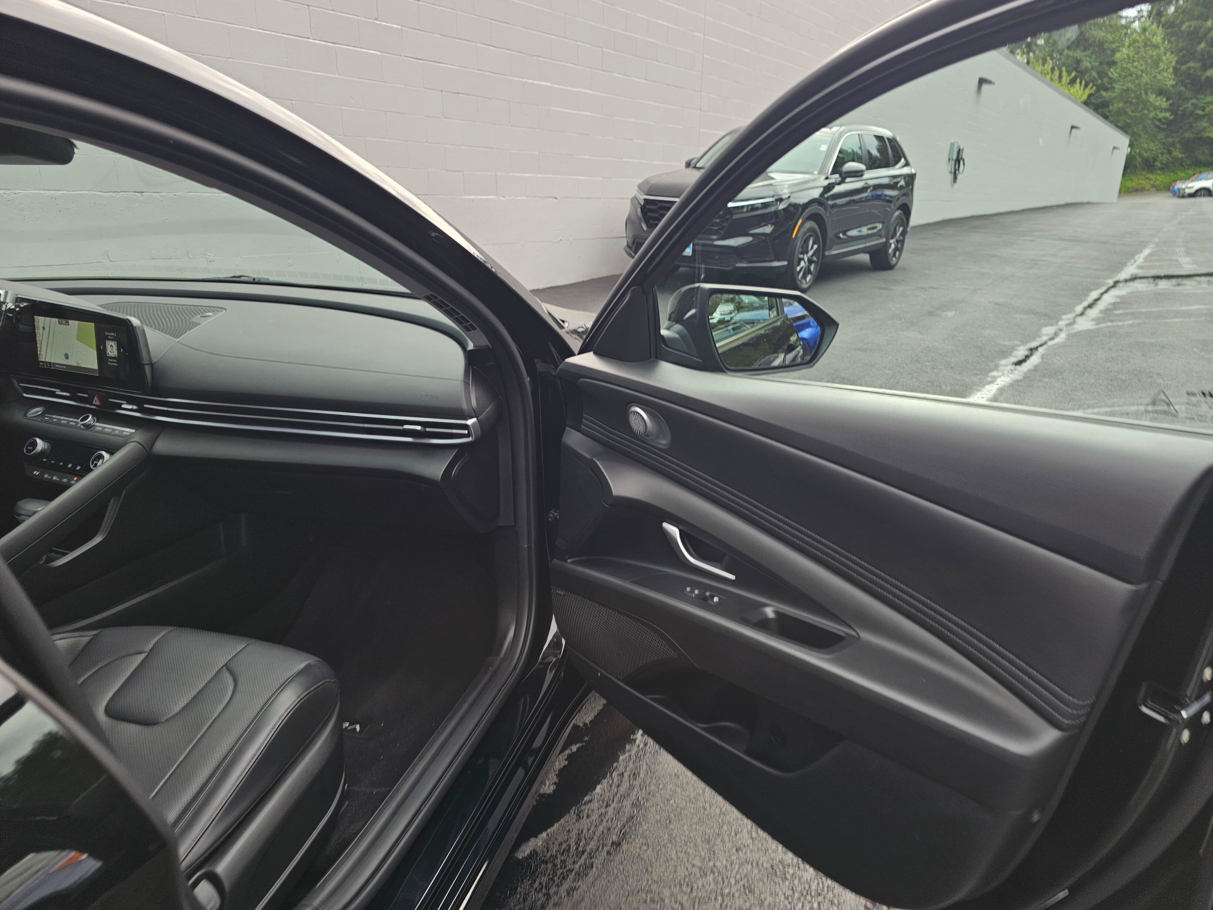 2023 Hyundai Elantra Hybrid Limited