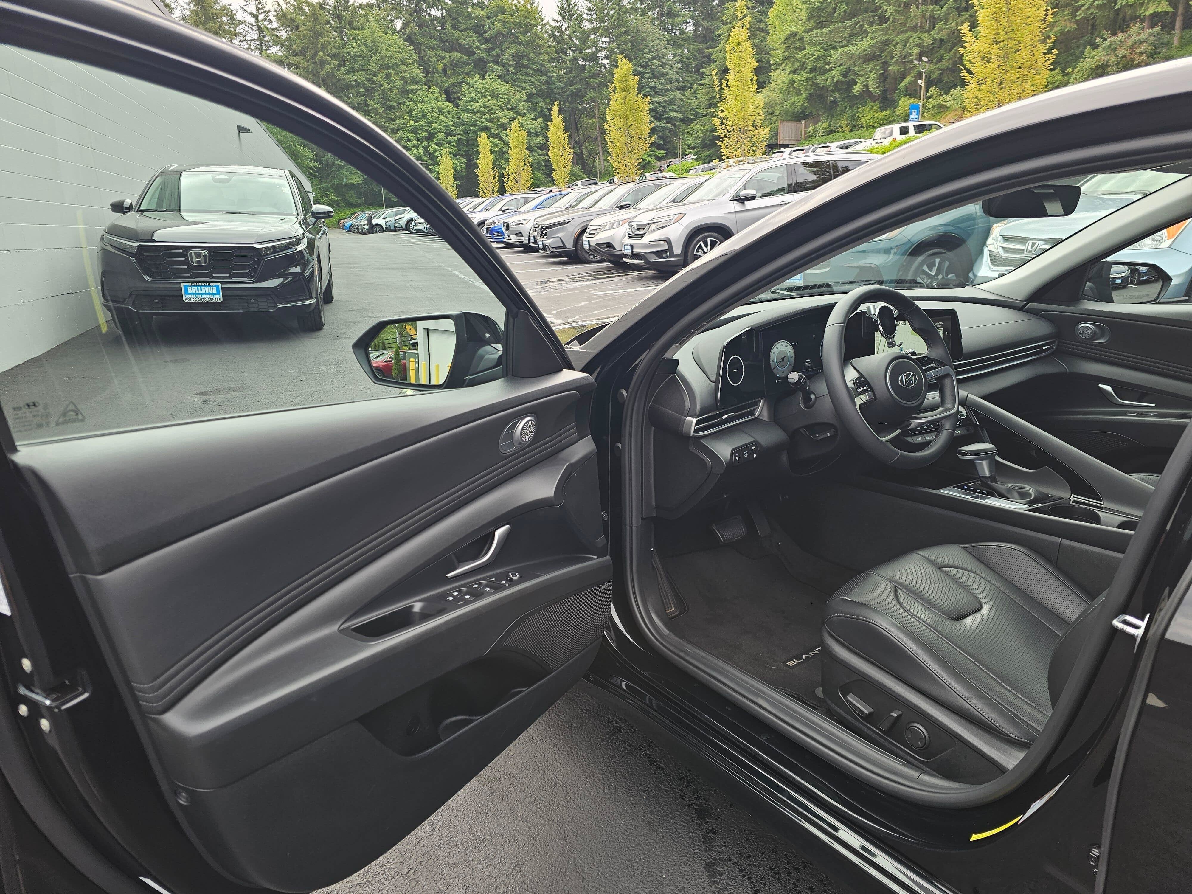 2023 Hyundai Elantra Hybrid Limited