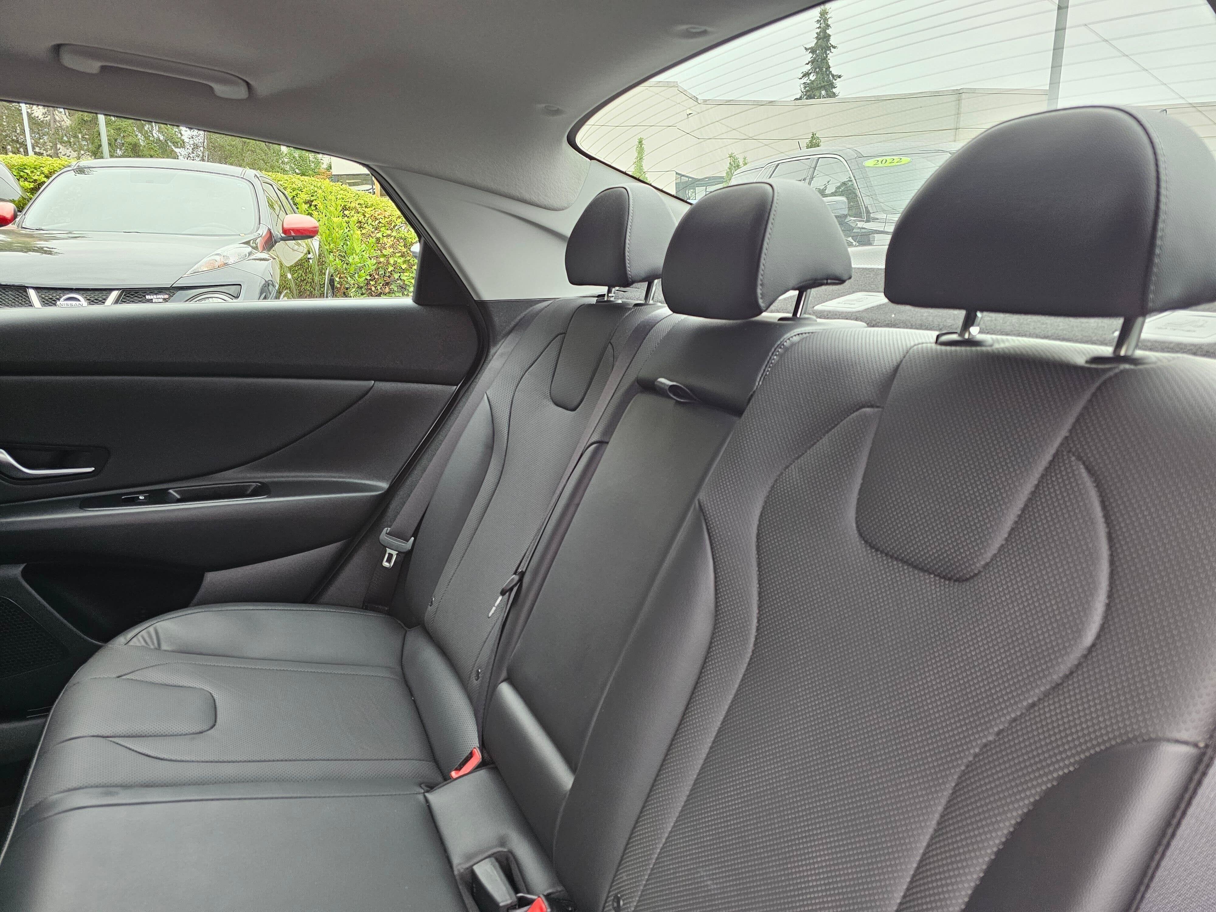 2023 Hyundai Elantra Hybrid Limited