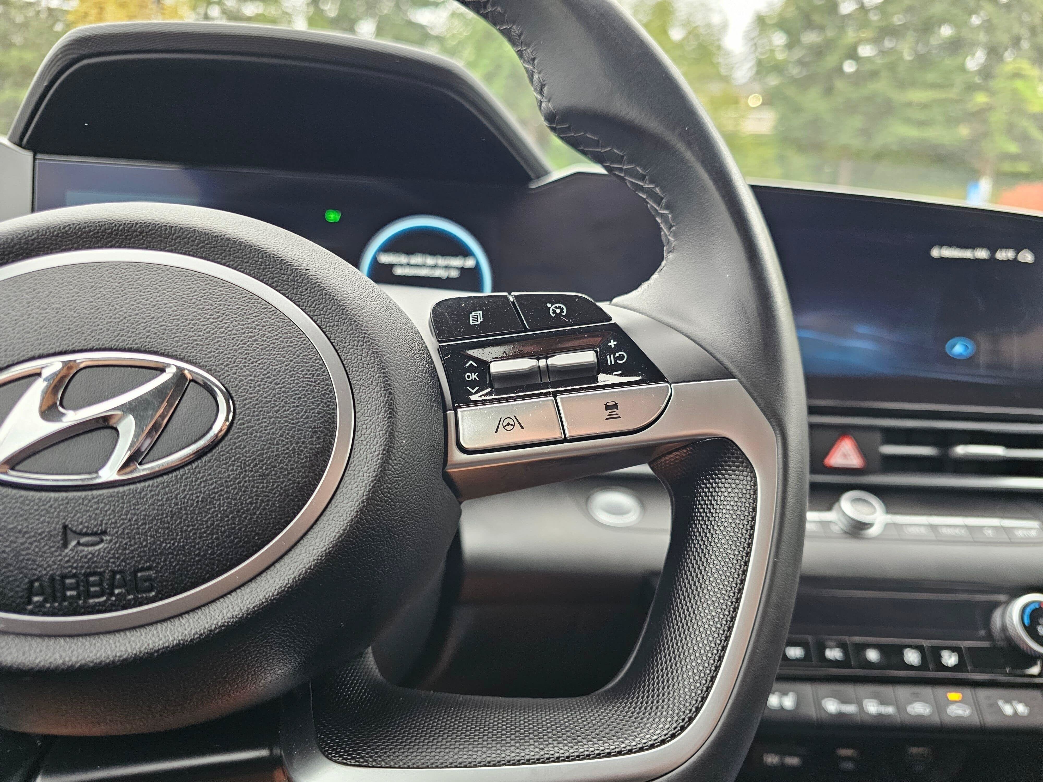 2023 Hyundai Elantra Hybrid Limited