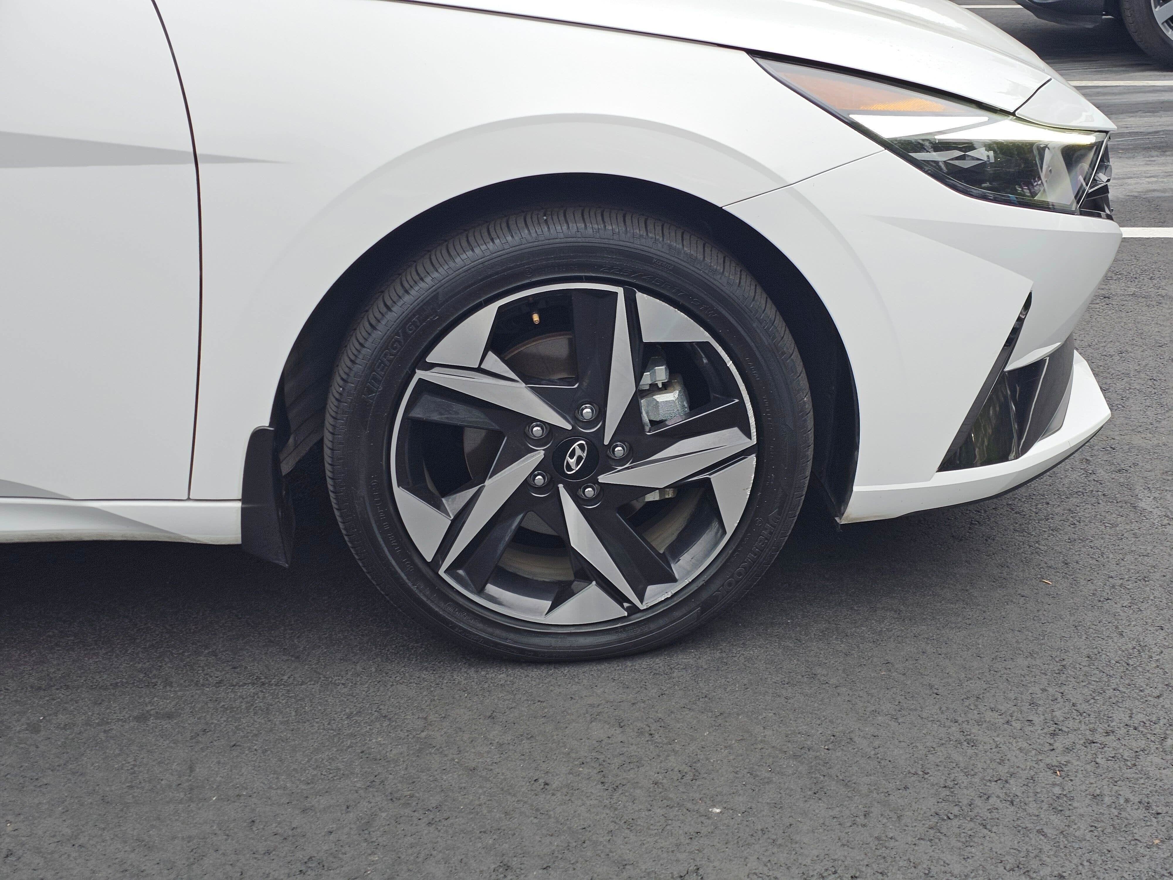 2023 Hyundai Elantra Hybrid Limited