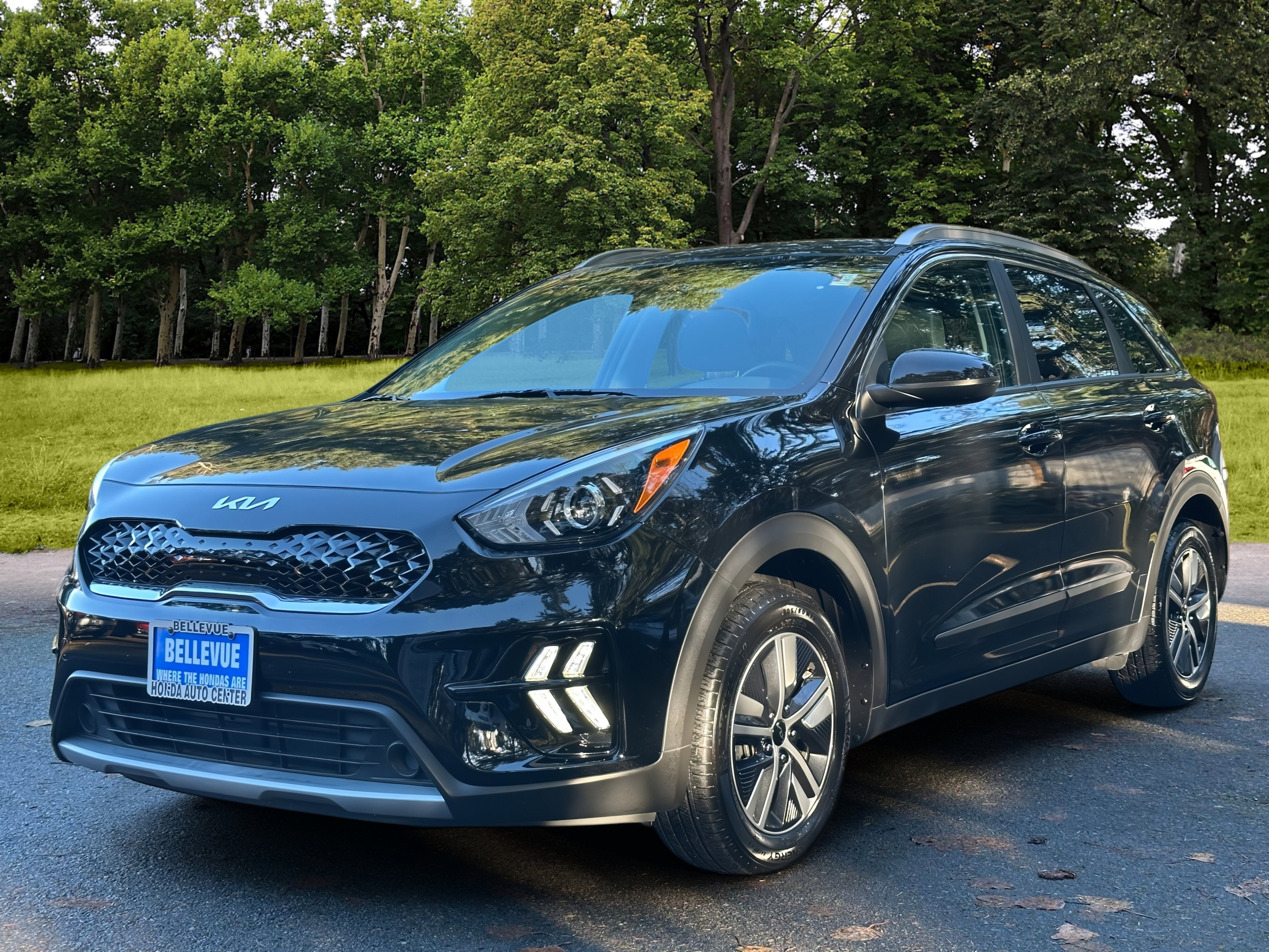 2022 Kia Niro LXS