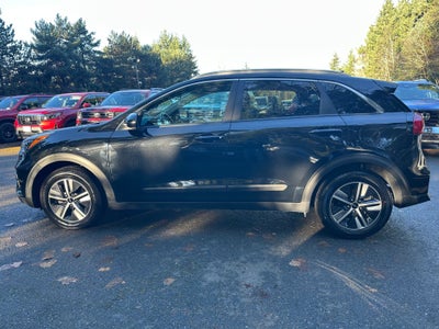 2022 Kia Niro LXS