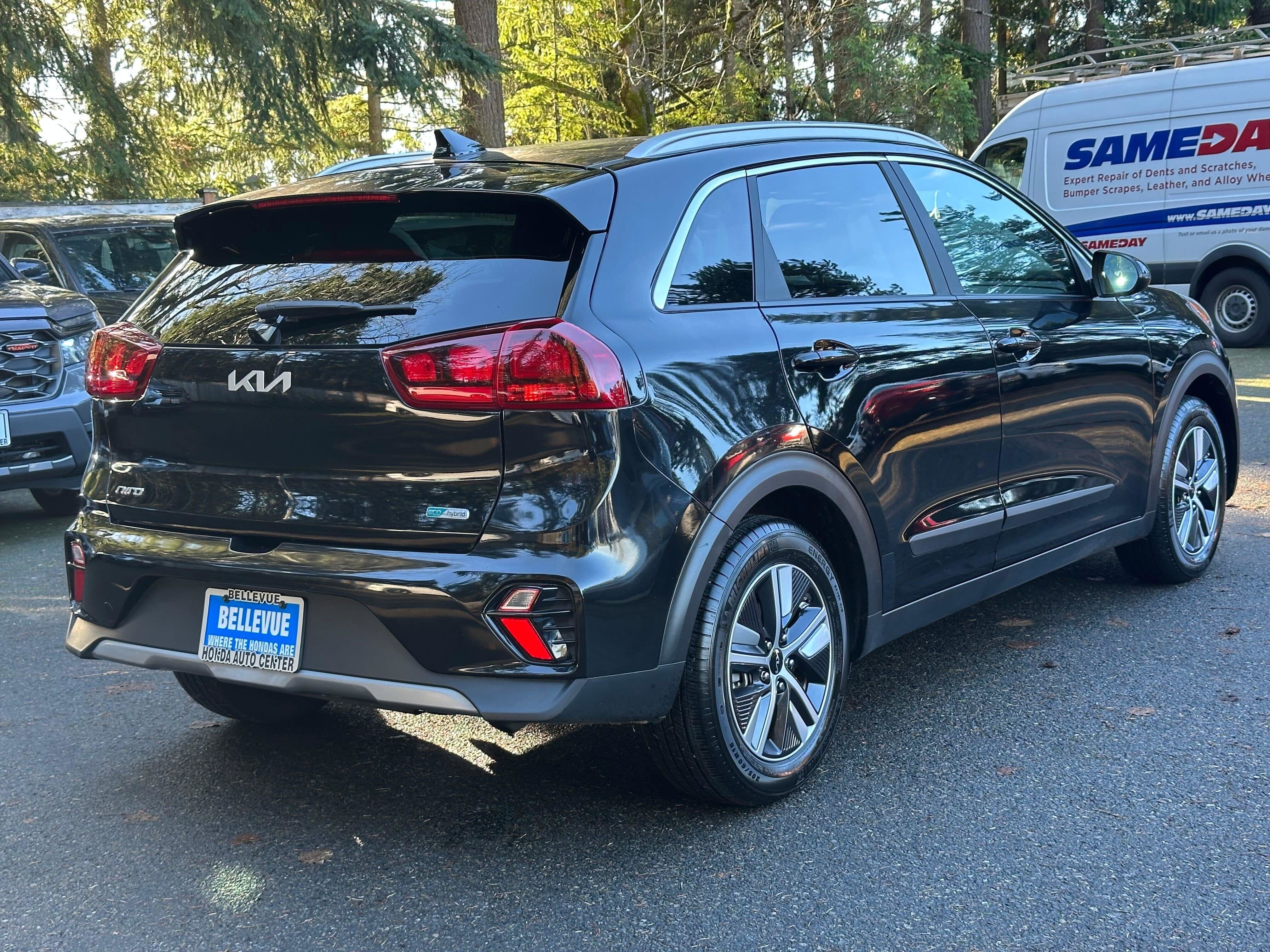 2022 Kia Niro LXS
