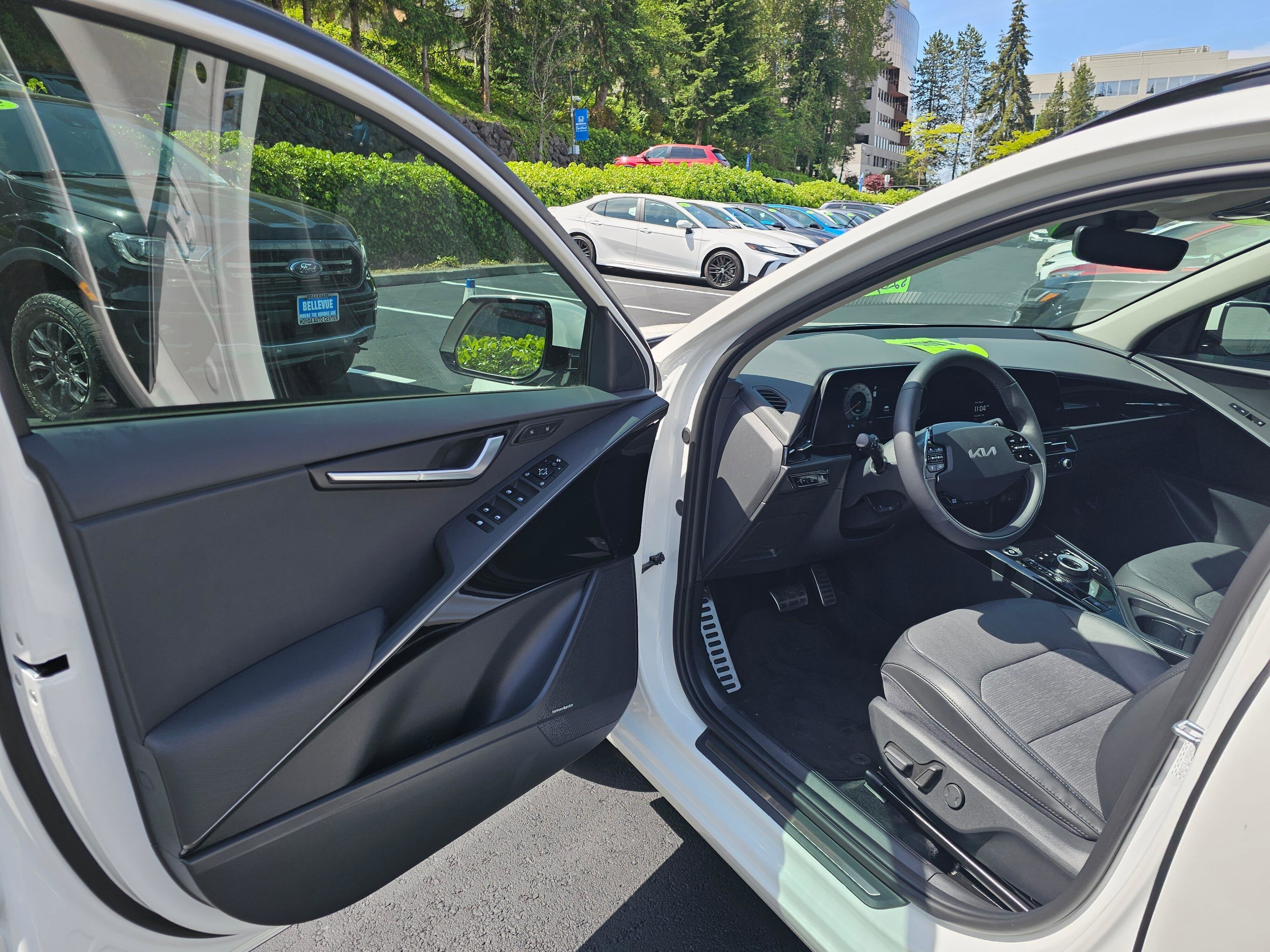 2023 Kia Niro EV Wave