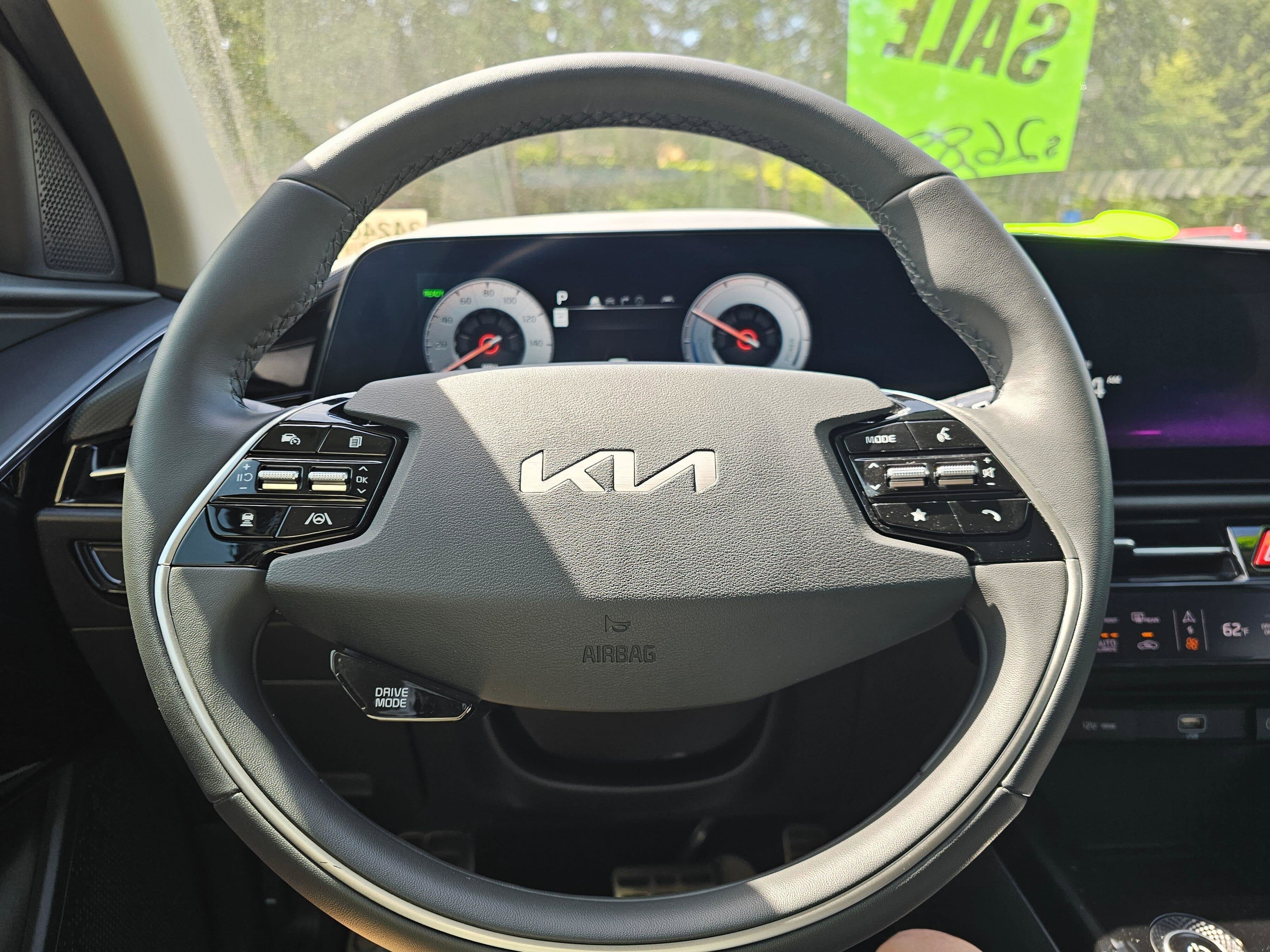 2023 Kia Niro EV Wave