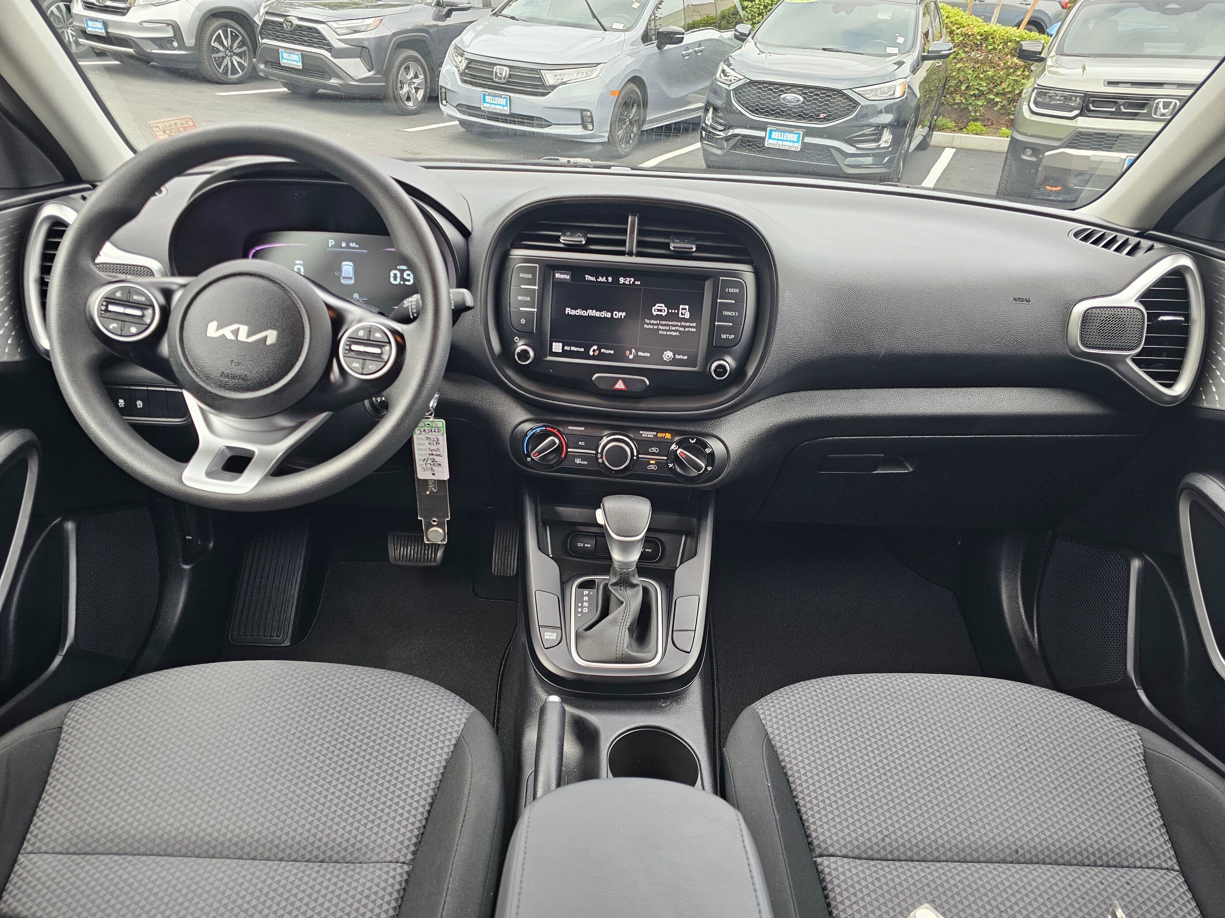 2023 Kia Soul LX