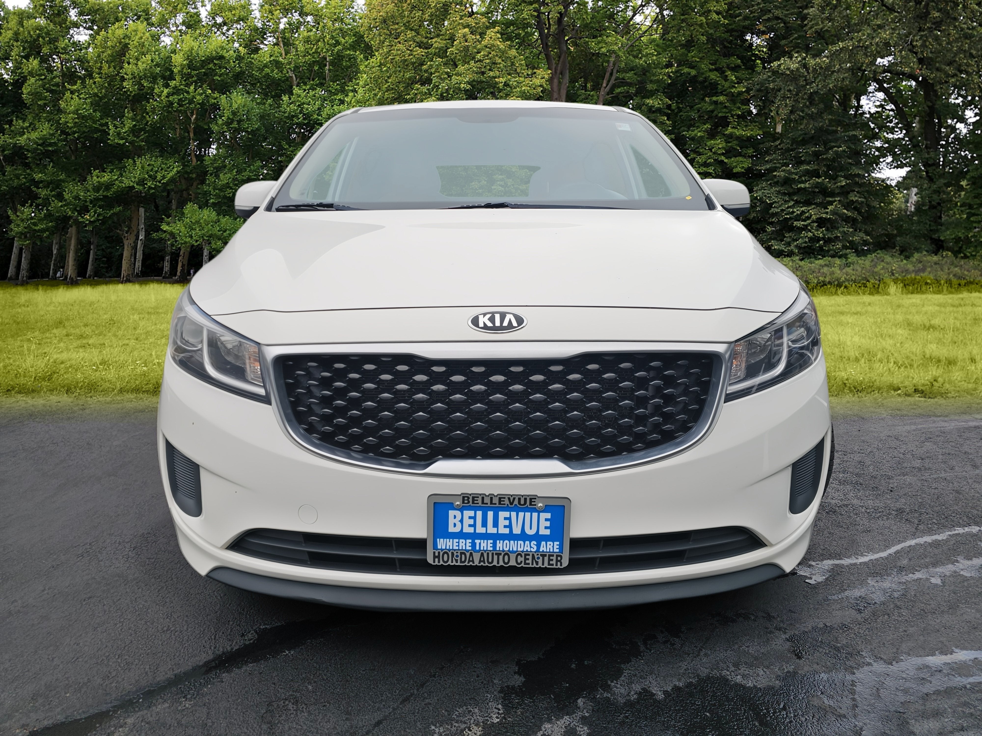 2016 Kia Sedona LX