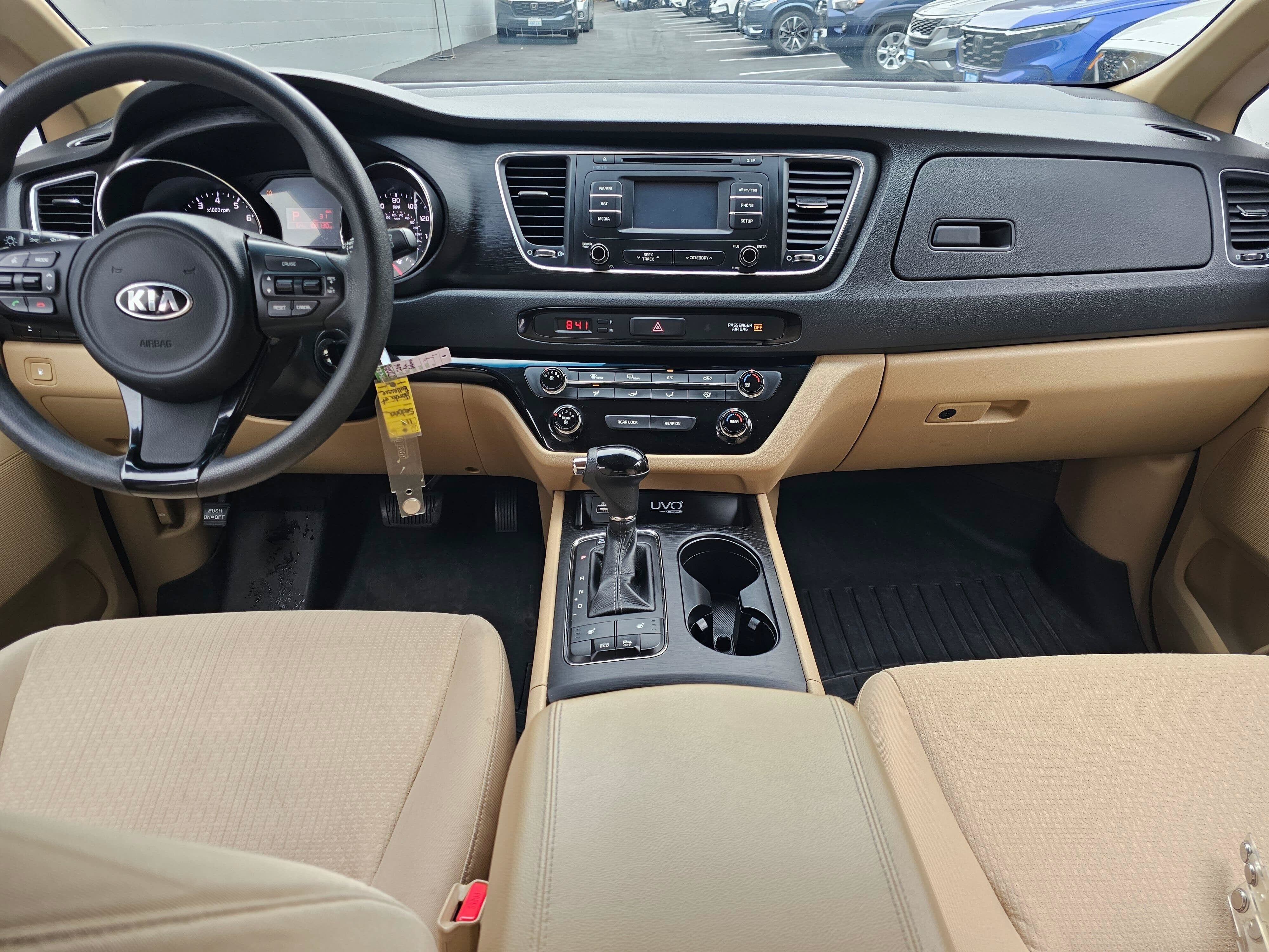2016 Kia Sedona LX