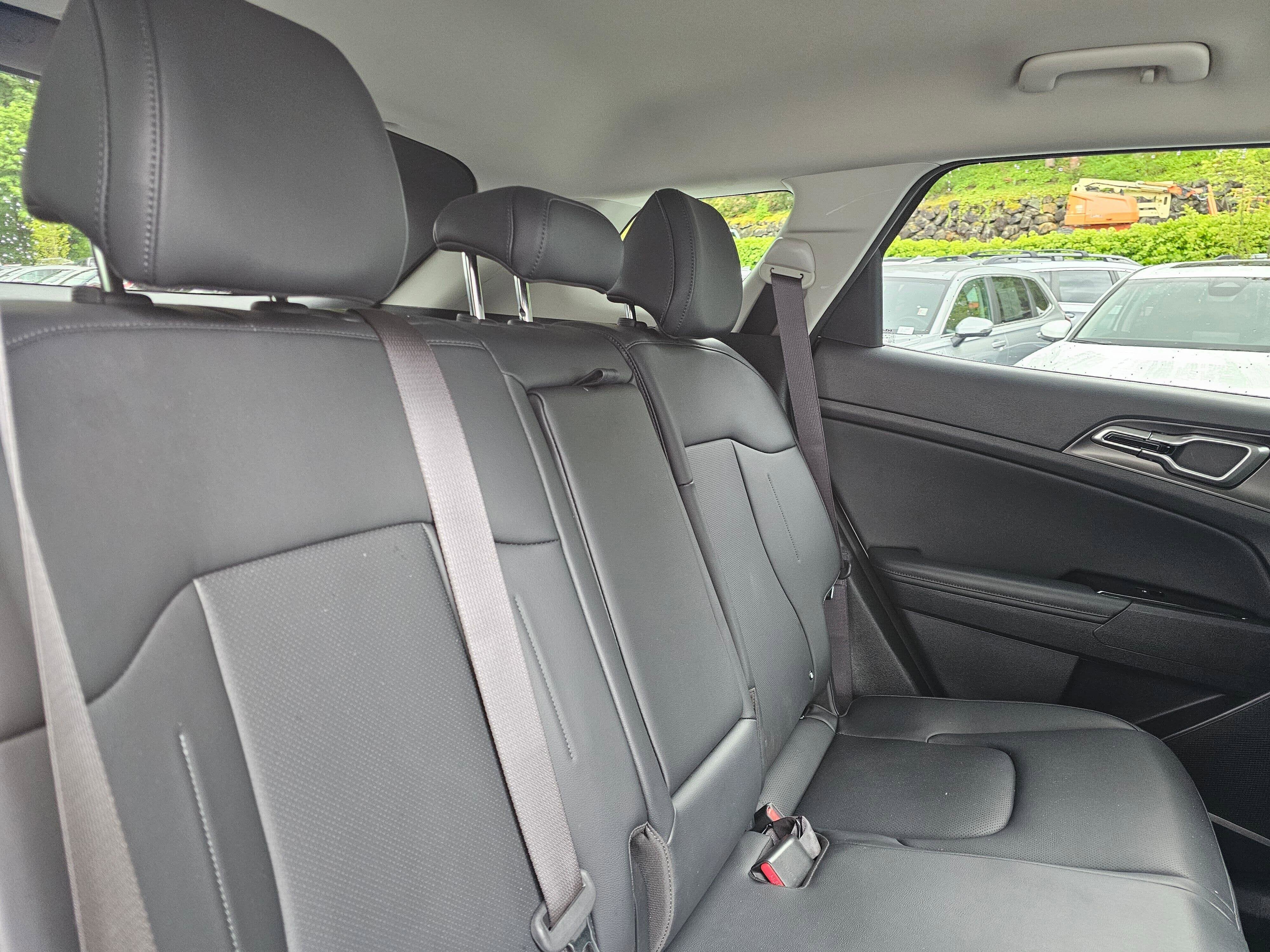 2023 Kia Sportage Hybrid EX