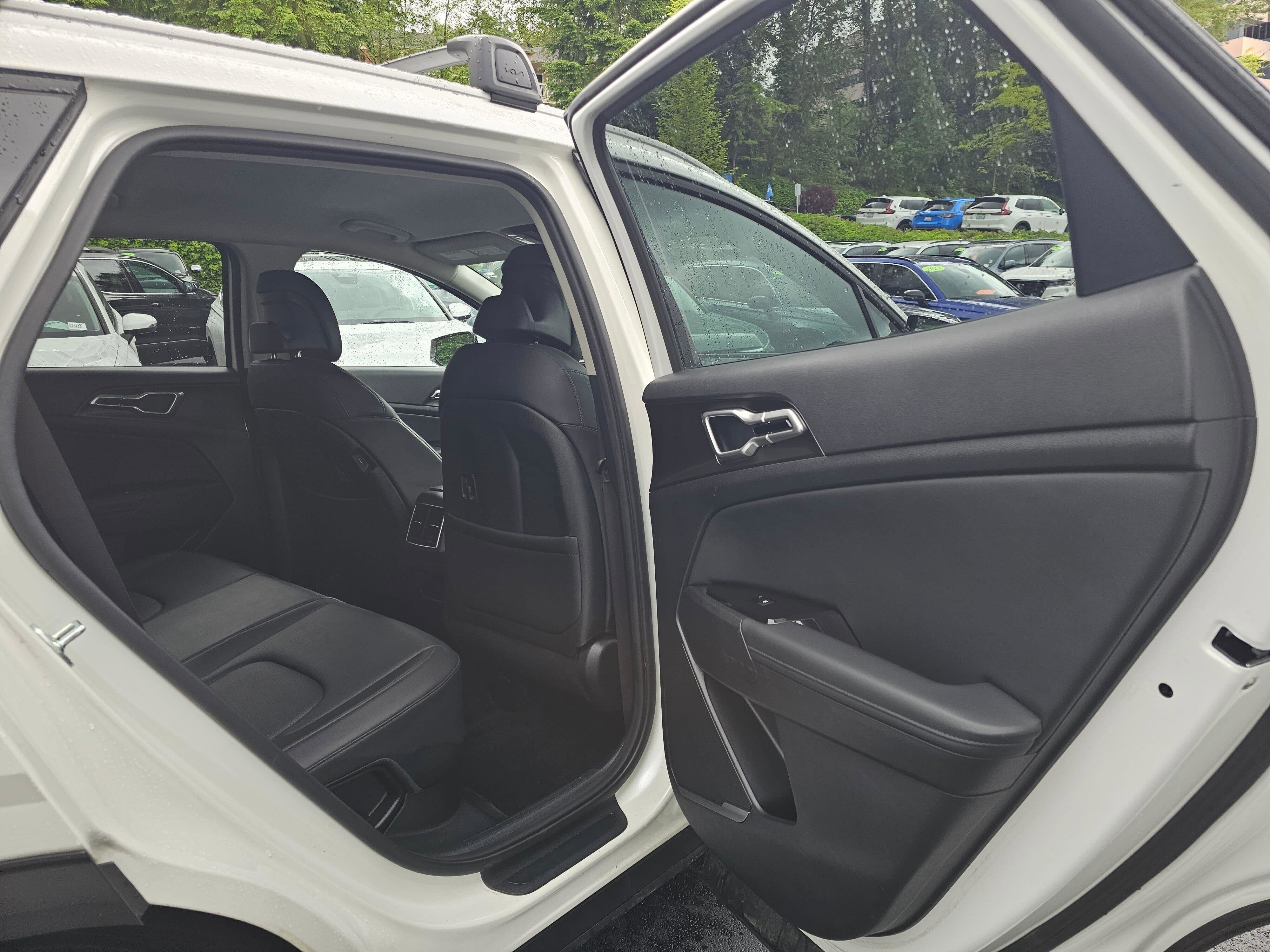 2023 Kia Sportage Hybrid EX