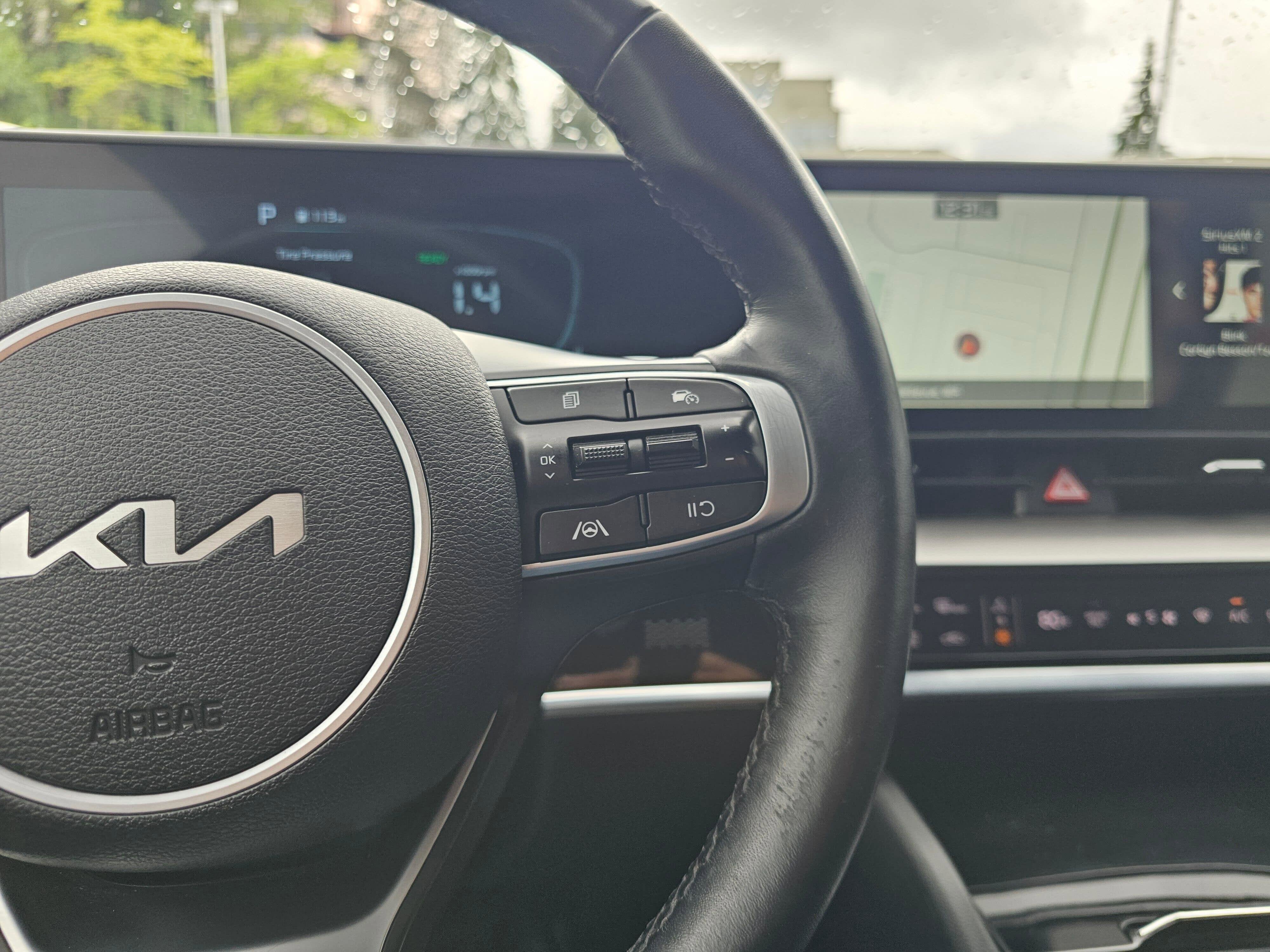 2023 Kia Sportage Hybrid EX