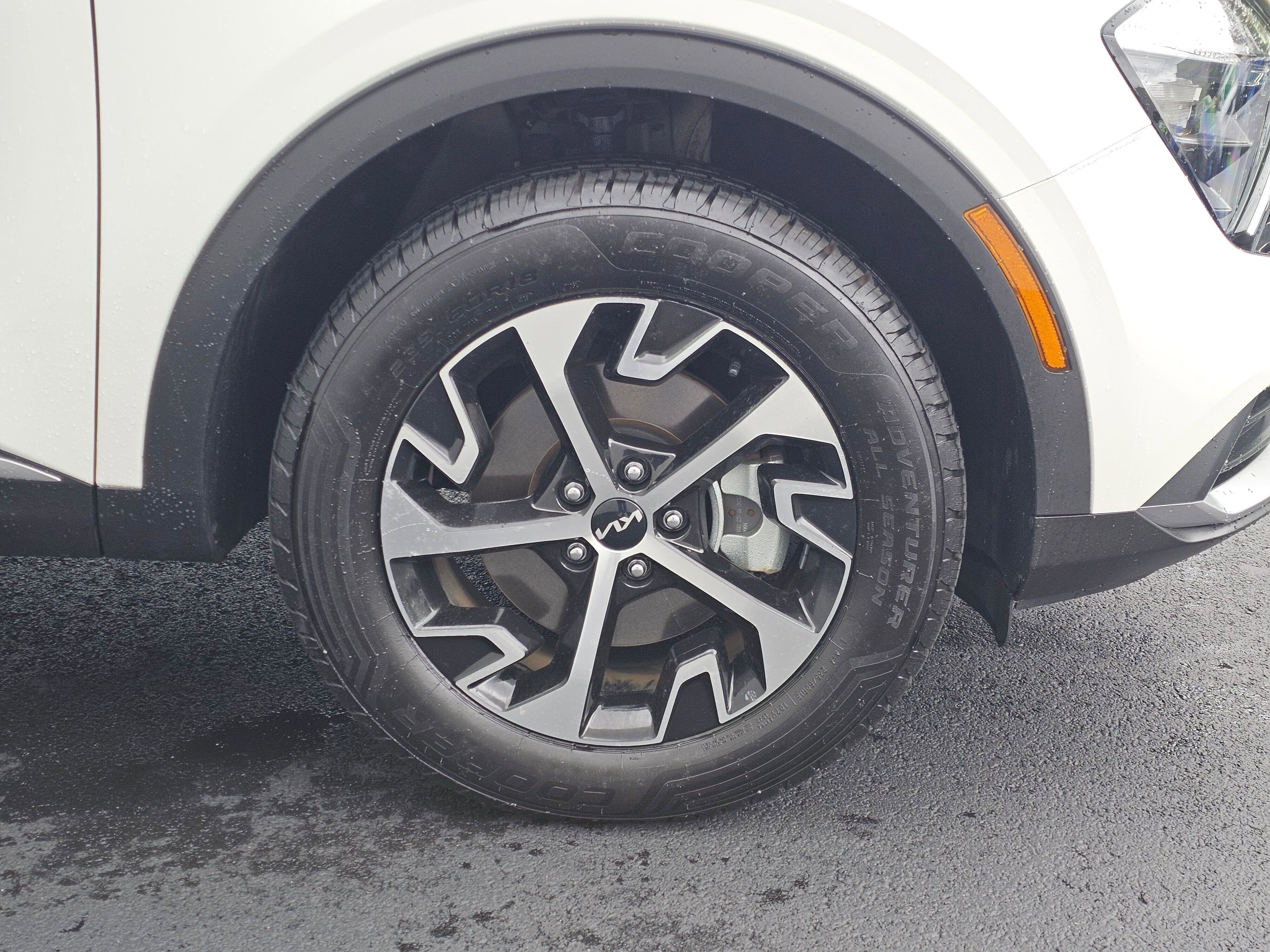2023 Kia Sportage Hybrid EX