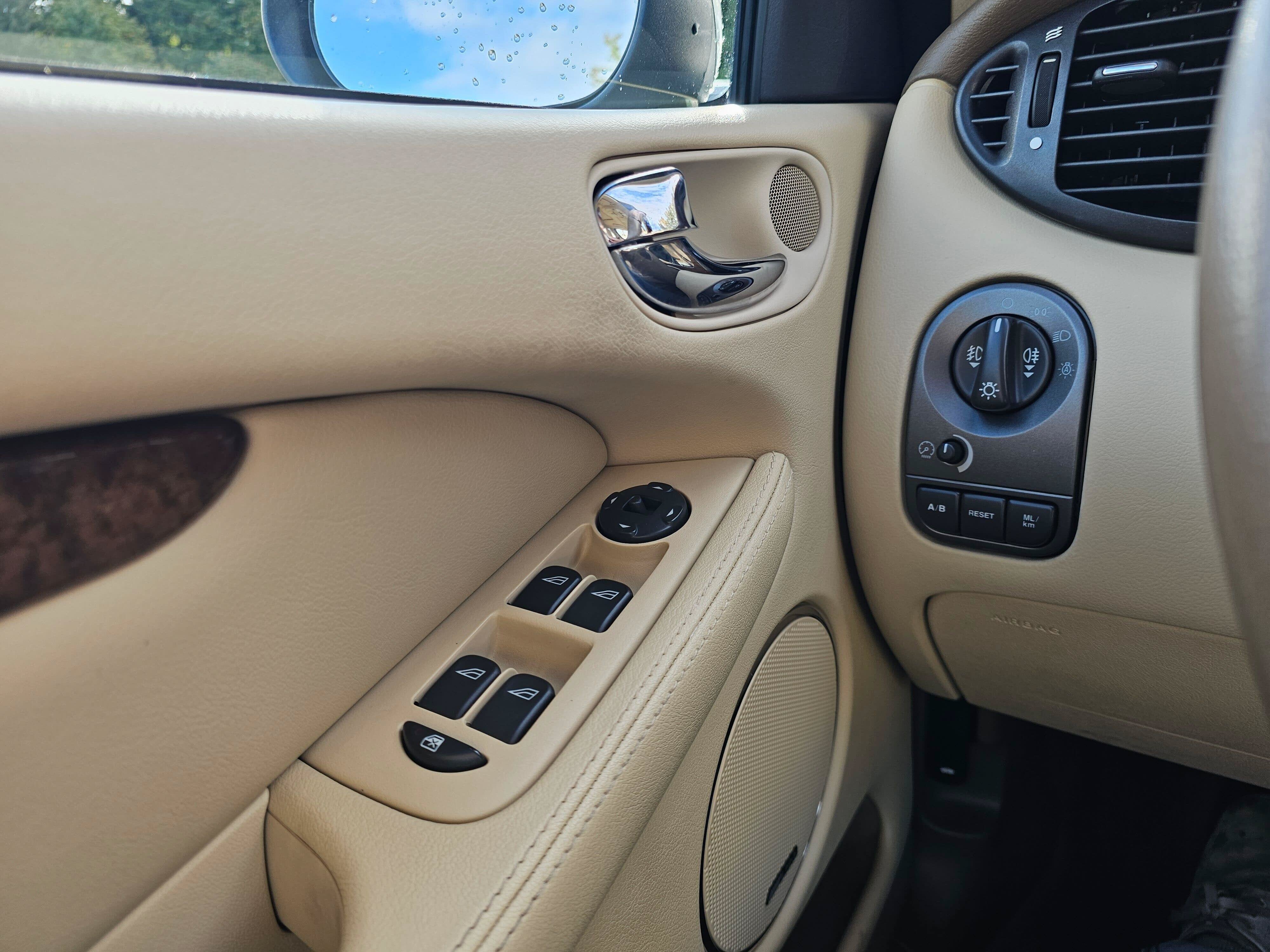 2005 Jaguar X-TYPE 3.0L