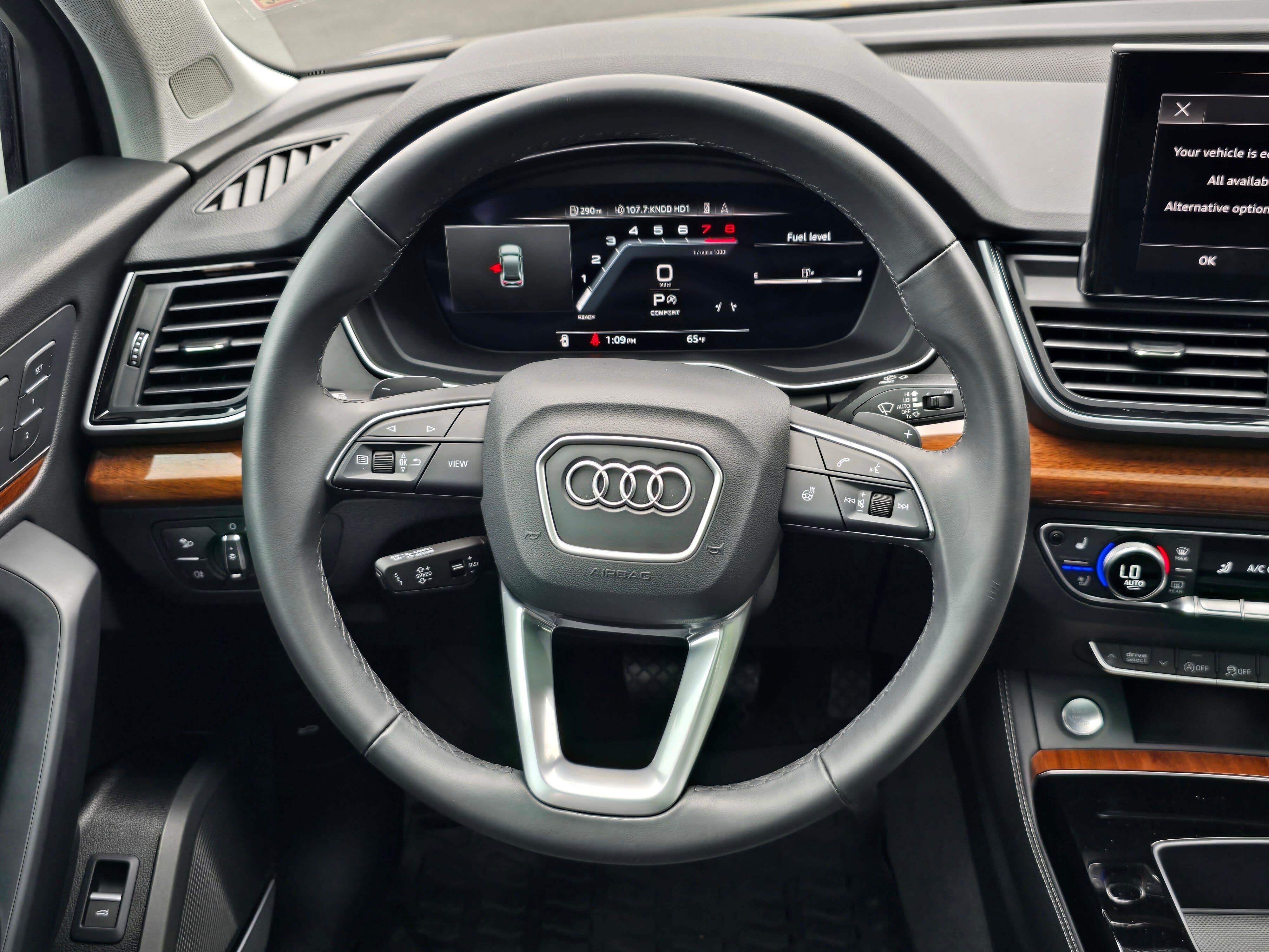 2023 Audi Q5 S line Premium Plus