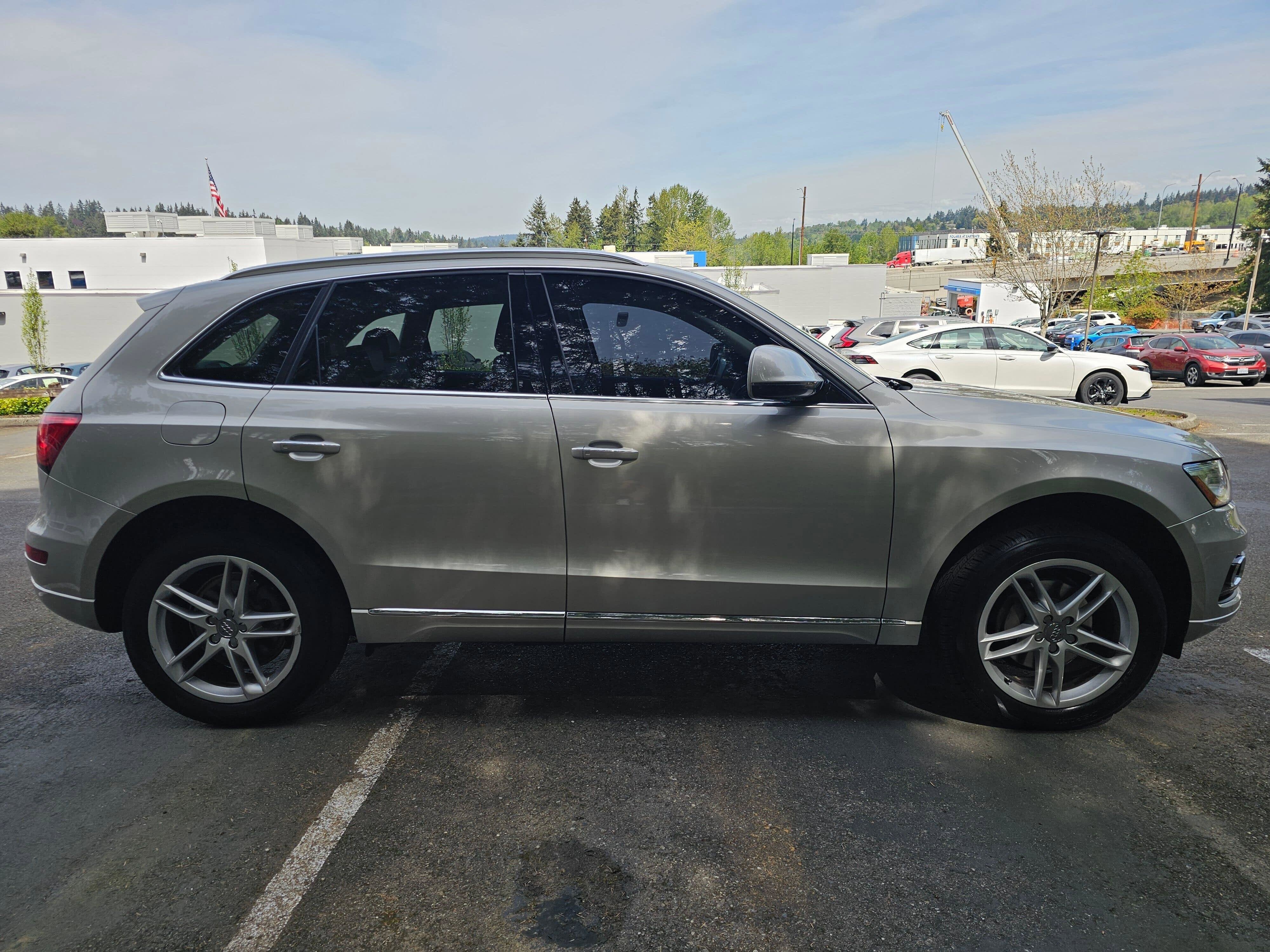 2015 Audi Q5 Premium Plus