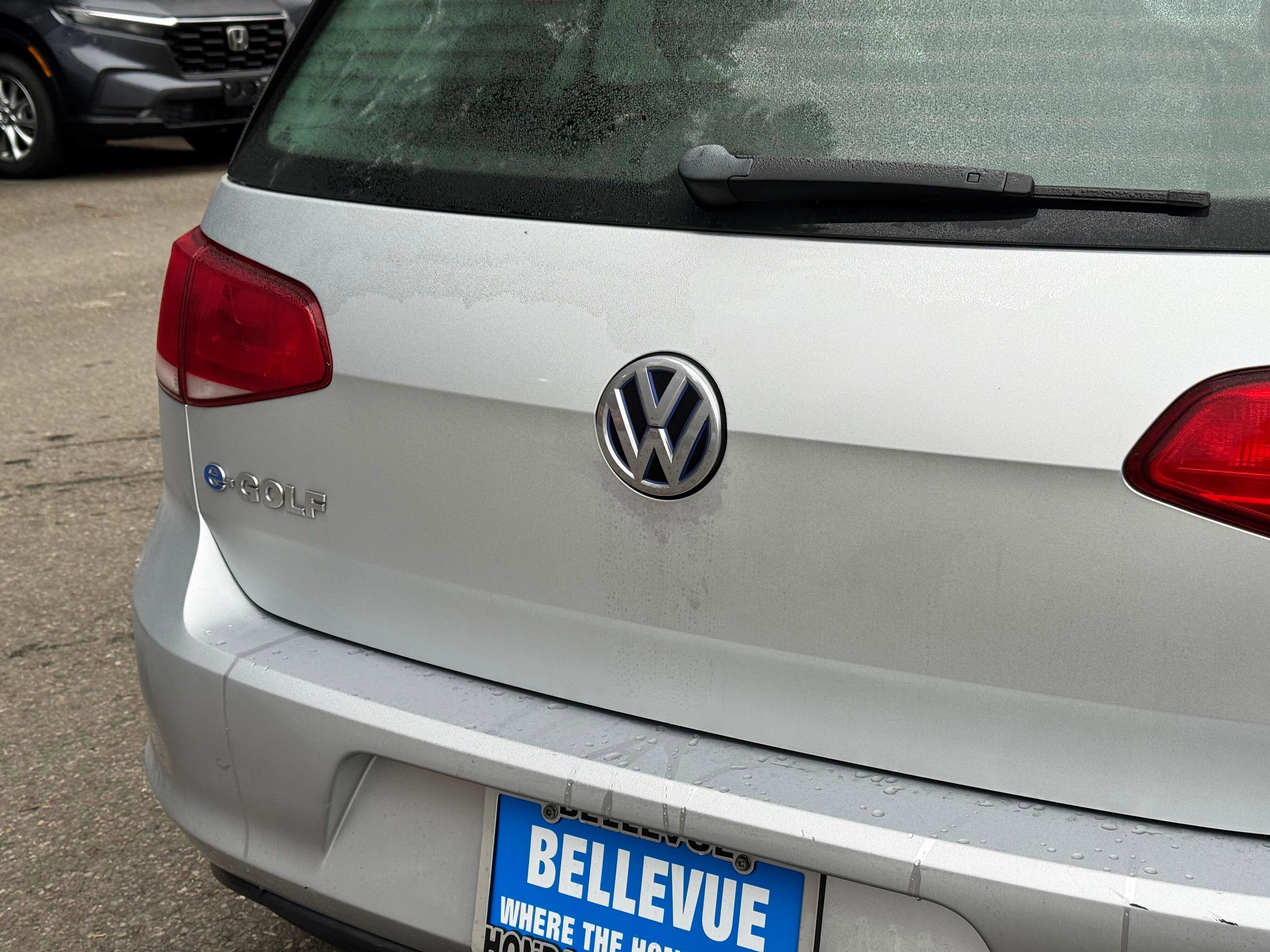 2016 Volkswagen e-Golf SE
