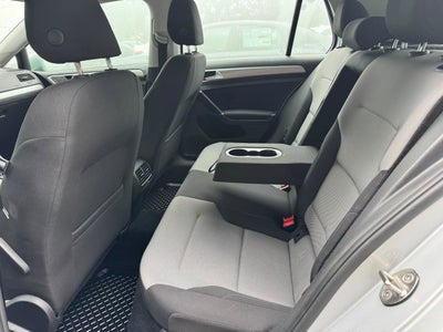 2016 Volkswagen e-Golf SE