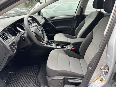 2016 Volkswagen e-Golf SE