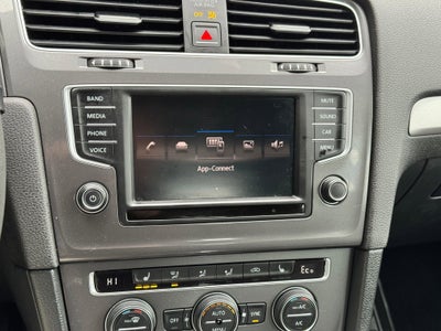 2016 Volkswagen e-Golf SE