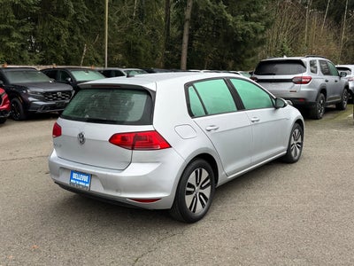 2016 Volkswagen e-Golf SE