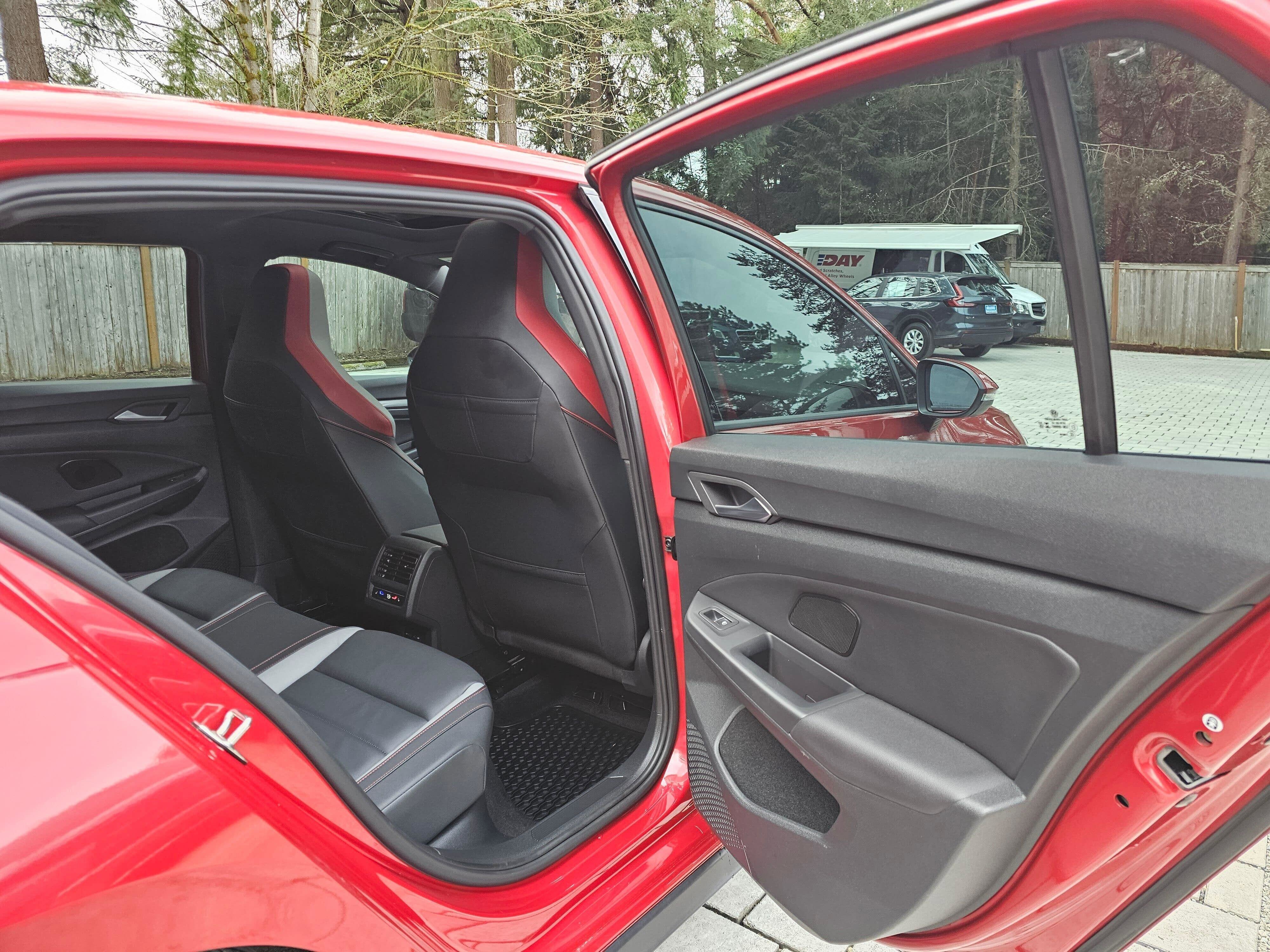 2023 Volkswagen Golf GTI Autobahn