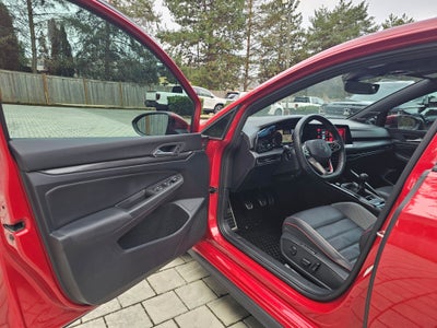2023 Volkswagen Golf GTI Autobahn