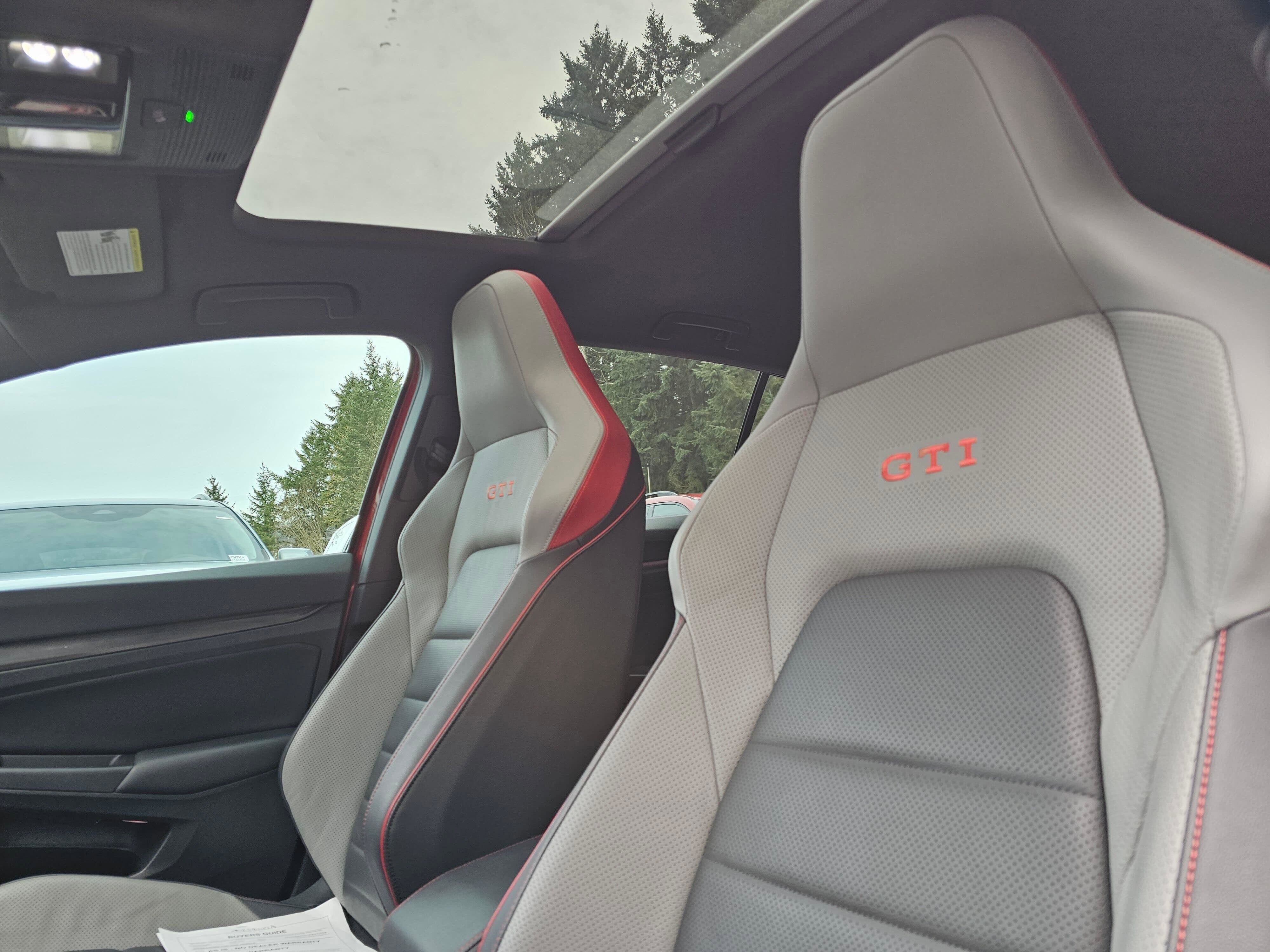 2023 Volkswagen Golf GTI Autobahn