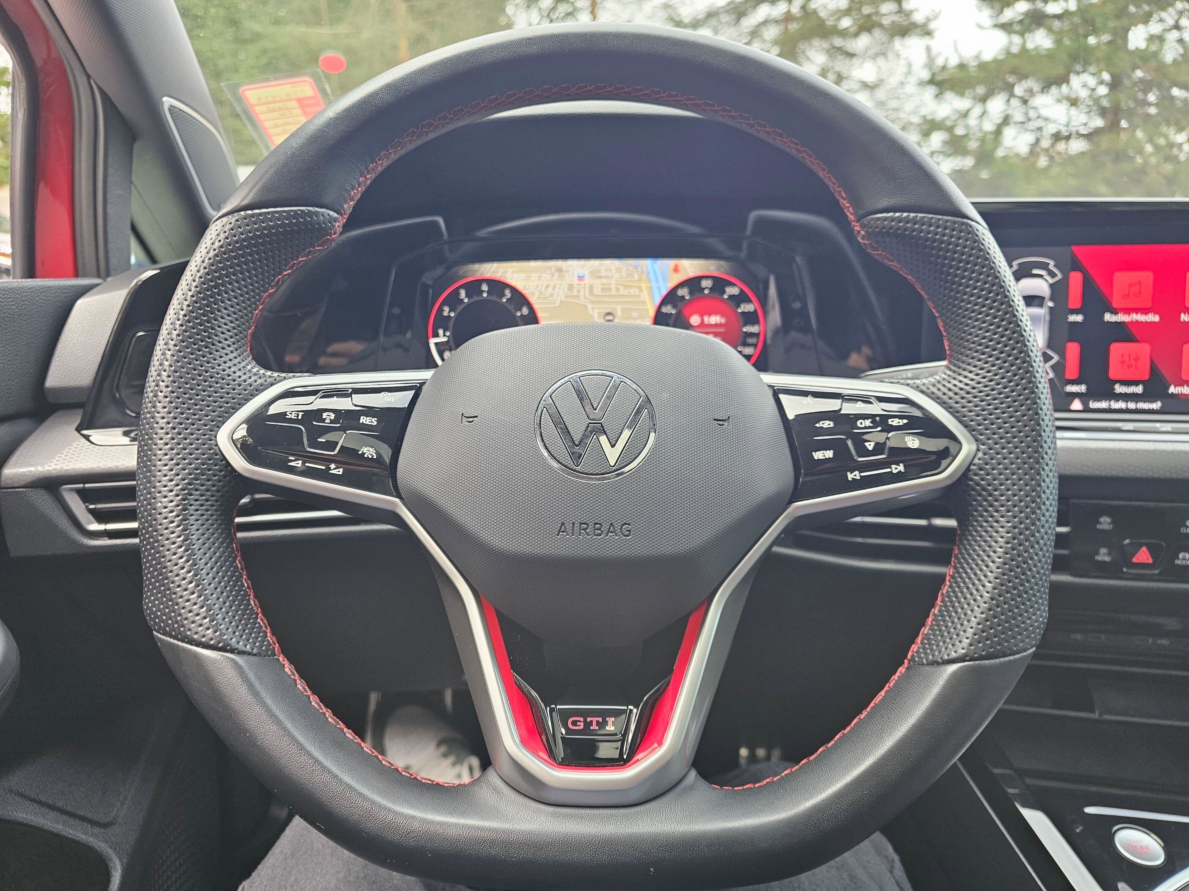 2023 Volkswagen Golf GTI Autobahn